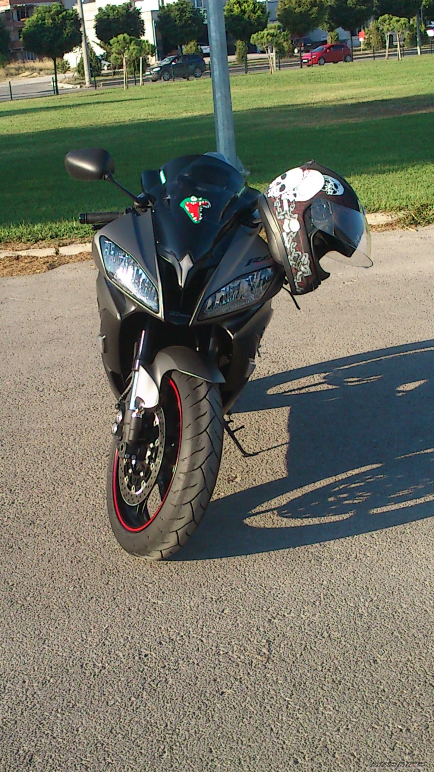 2012 YAMAHA YZF R6 | Picture 2445001 motorcycle photo