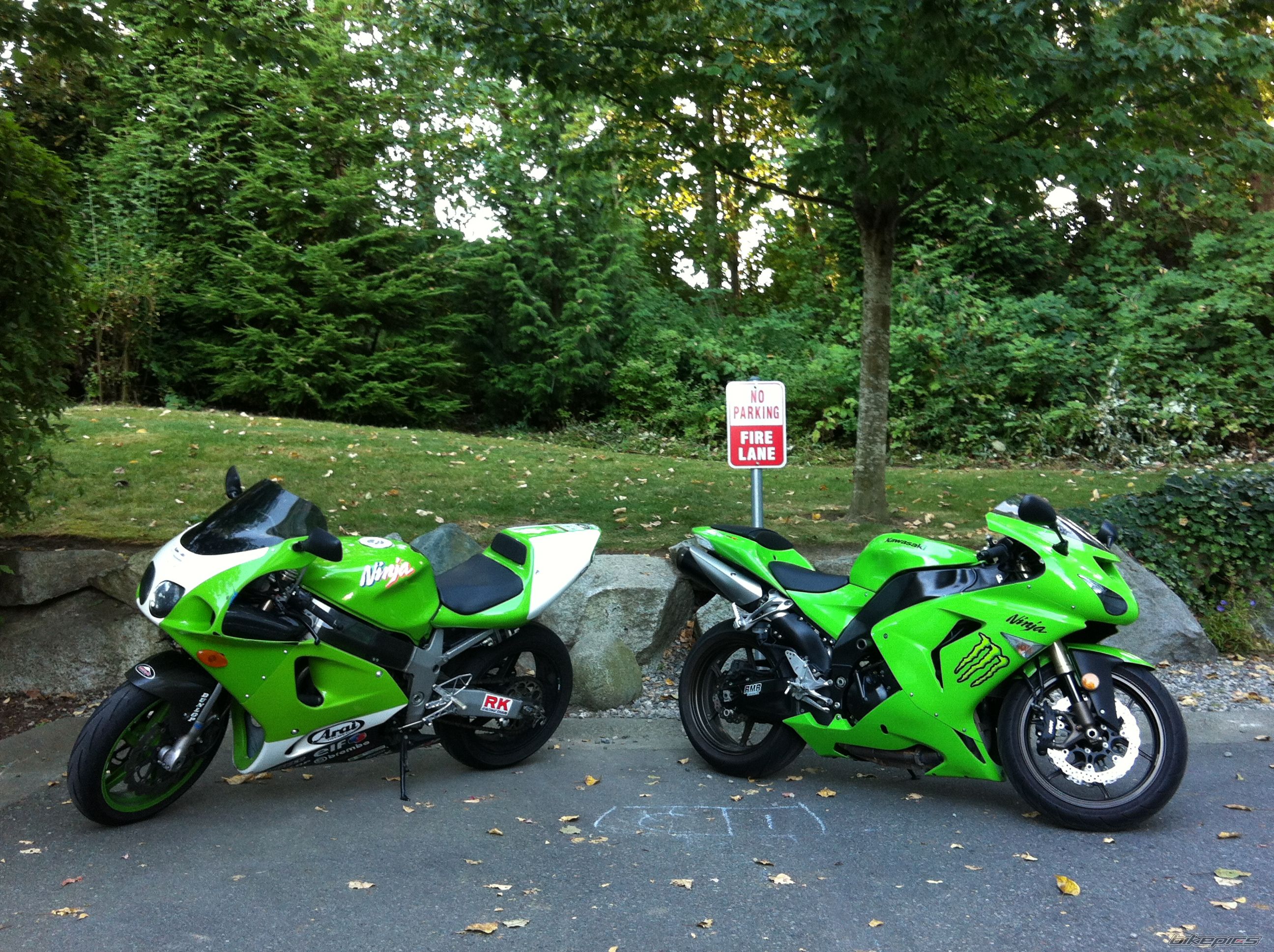 1996 KAWASAKI ZX 7R | Picture 2447279 motorcycle photo