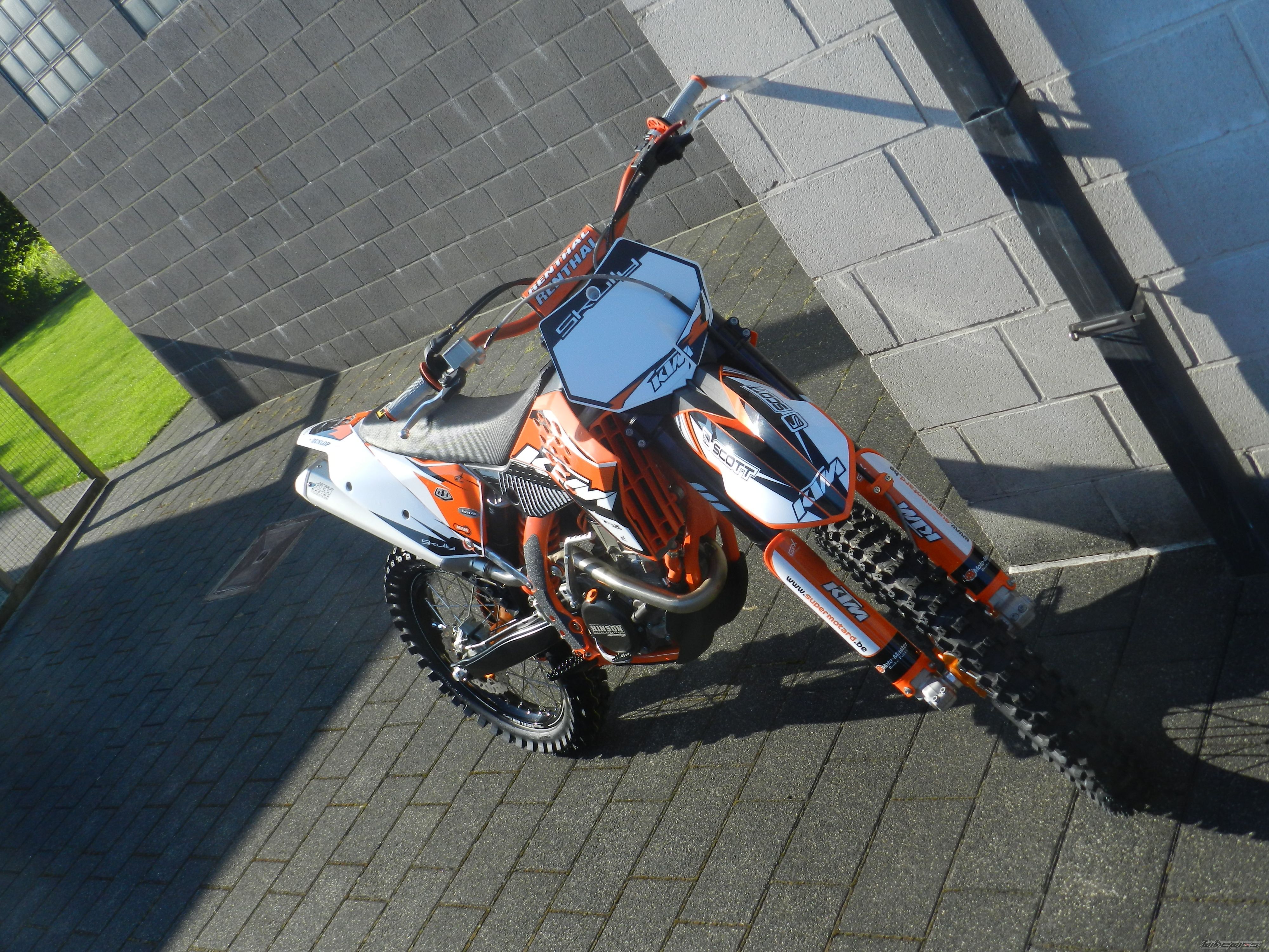 2010 KTM 250 SXF | Picture 2450230 motorcycle photo