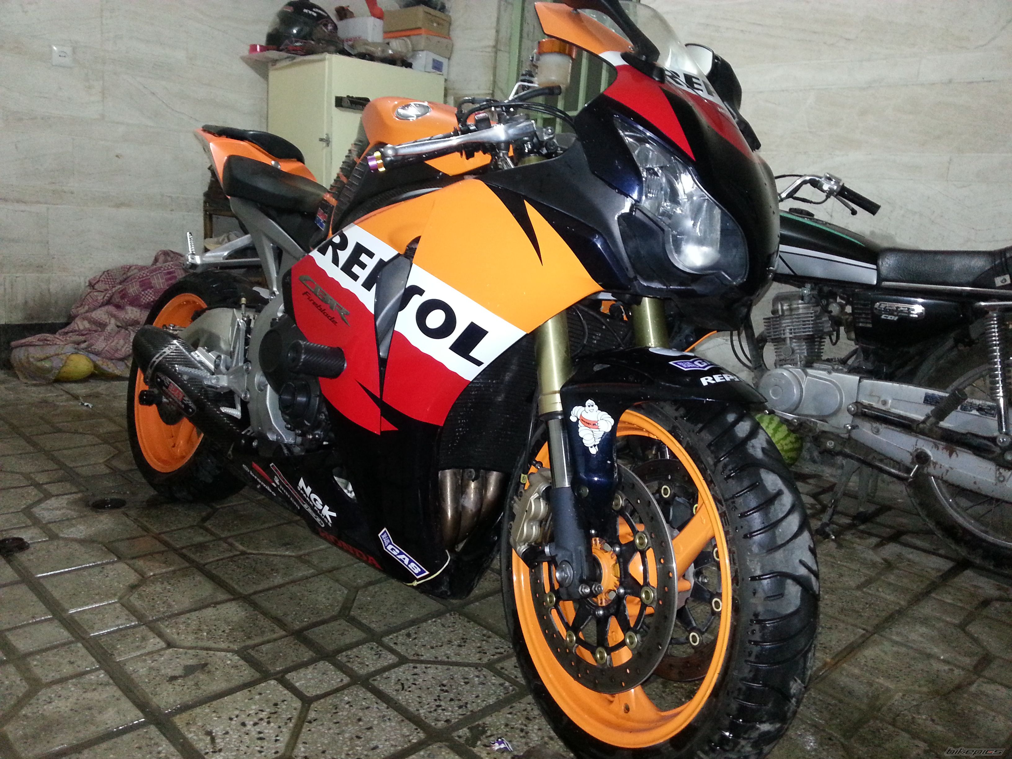 2009 HONDA CBR 1000  RR | Picture 2452031 motorcycle photo