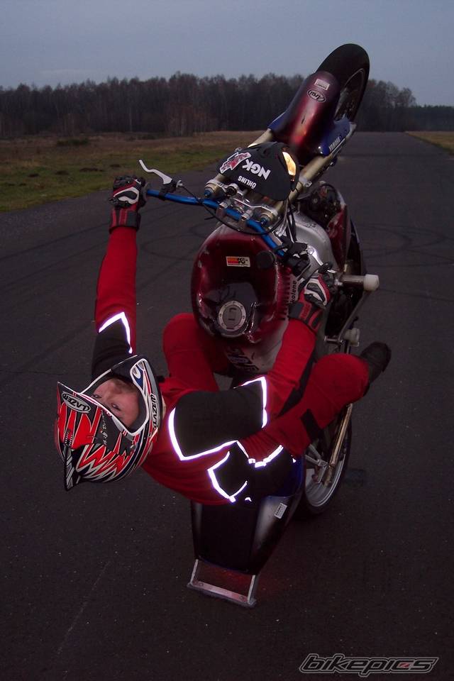 1998 YAMAHA YZF R1 | Picture 245214 motorcycle photo