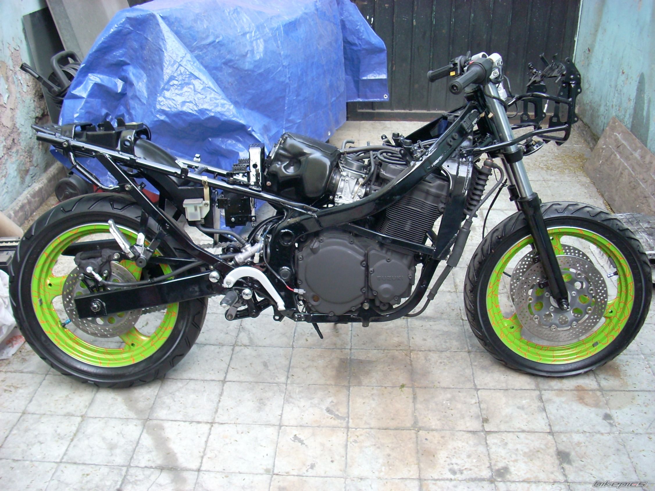1995 SUZUKI GSX 600 F | Picture 2452842 motorcycle photo