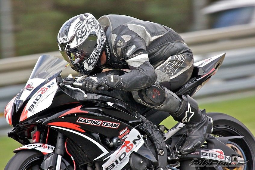 2007 YAMAHA R6 | Picture 2454259 motorcycle photo