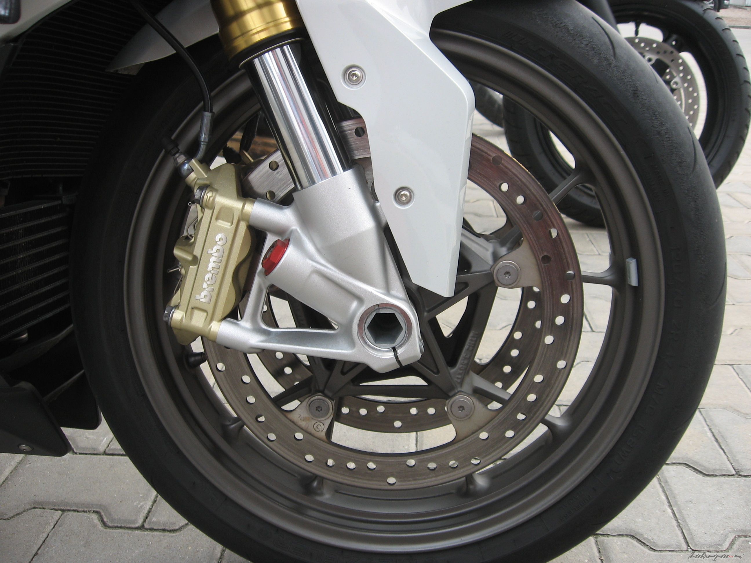 2011 BMW S 1000 RR | Picture 2454582 motorcycle photo
