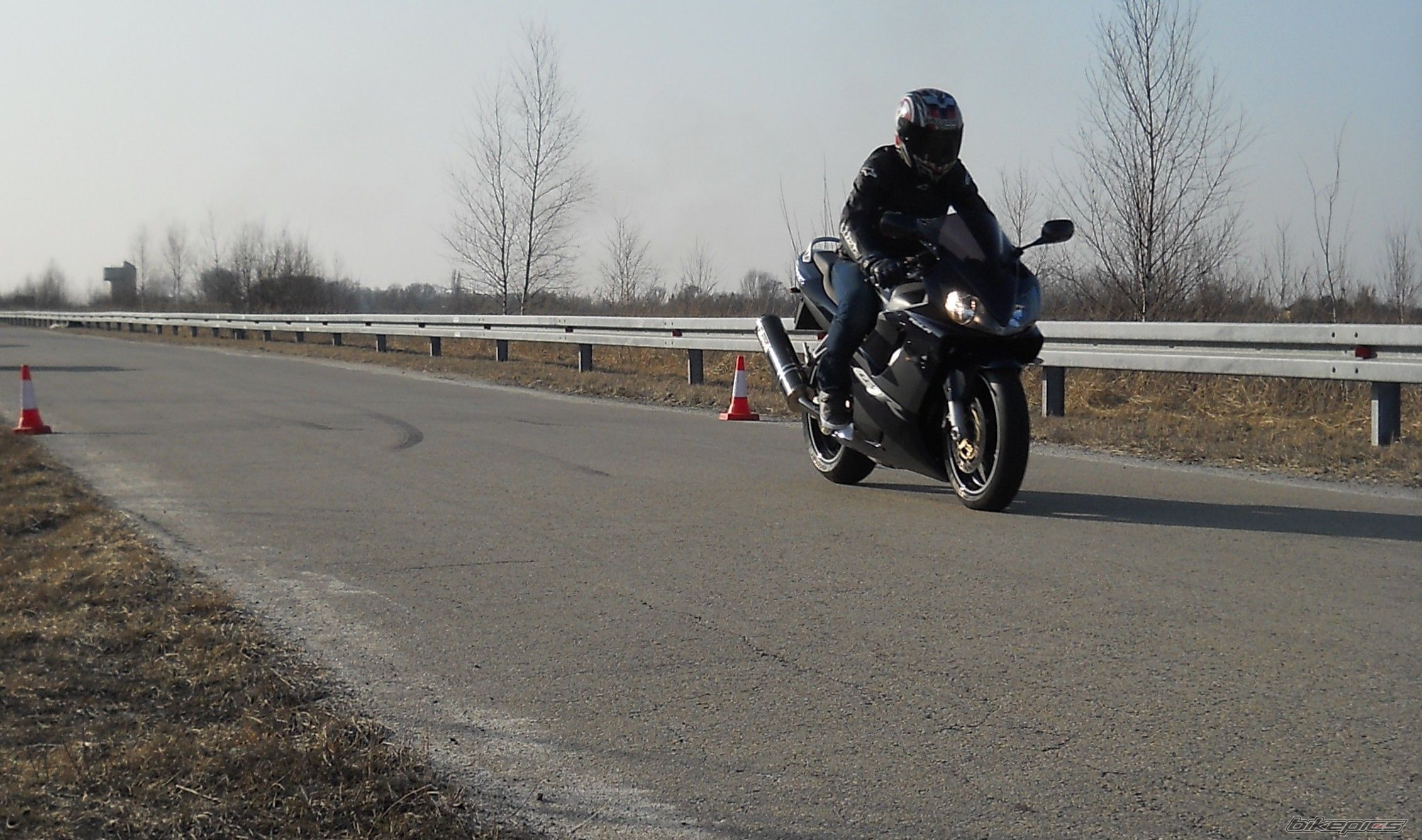    | Picture 2454605 motorcycle photo