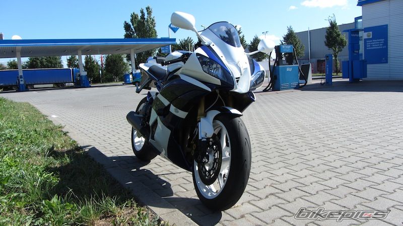 2008 YAMAHA YZF R6 | Picture 2454903 motorcycle photo