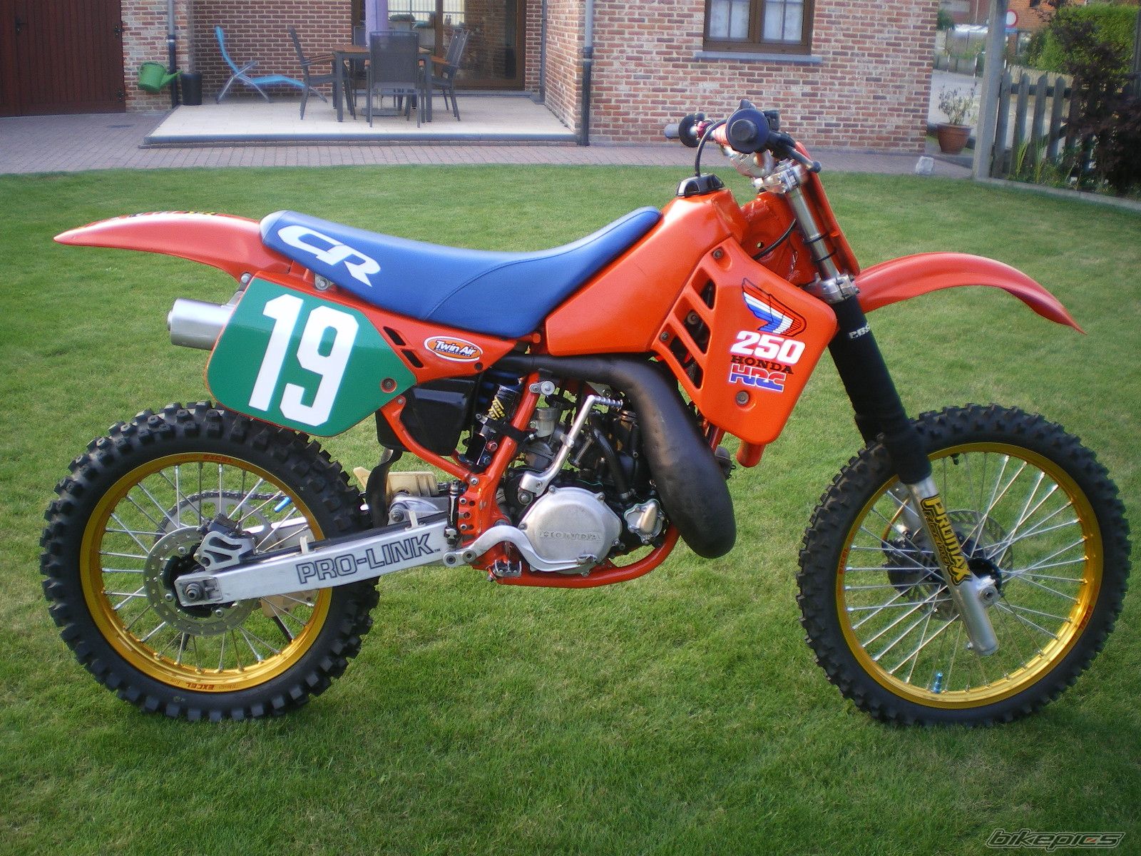 1987 HONDA CR 250 | Picture 2455611 motorcycle photo