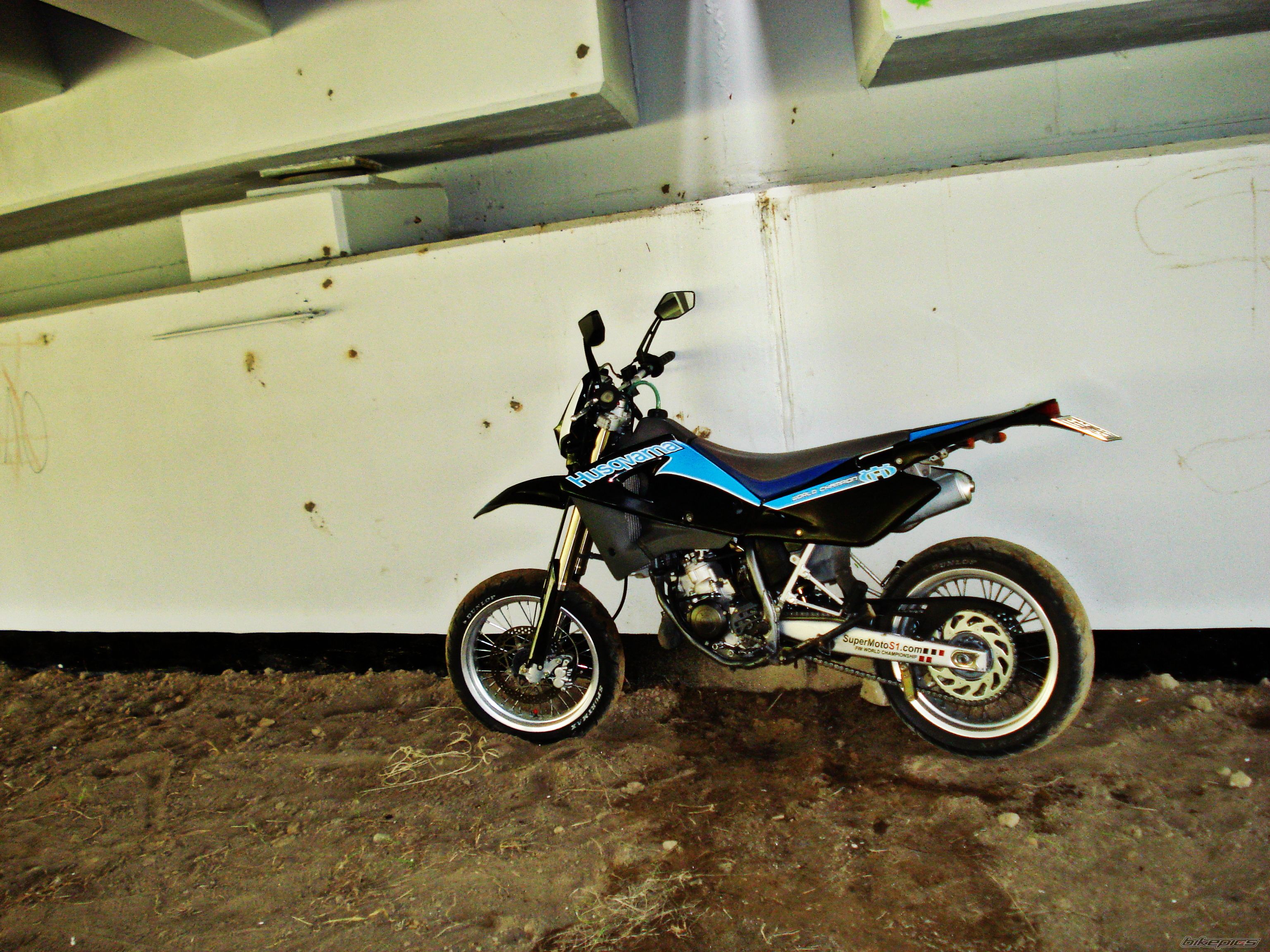 2004 HUSQVARNA SM 125 S | Picture 2455963 motorcycle photo
