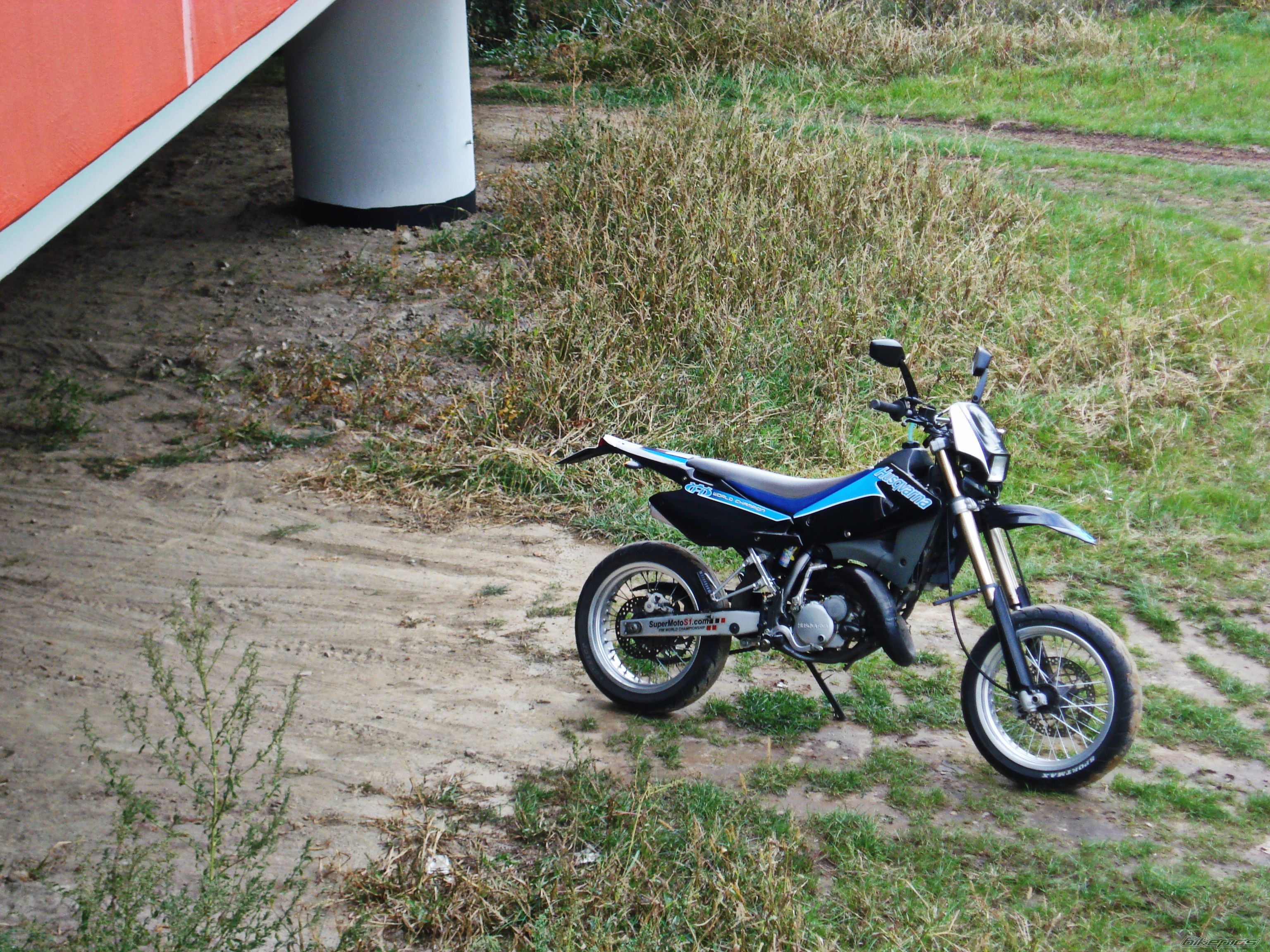 2004 HUSQVARNA SM 125 S | Picture 2455964 motorcycle photo