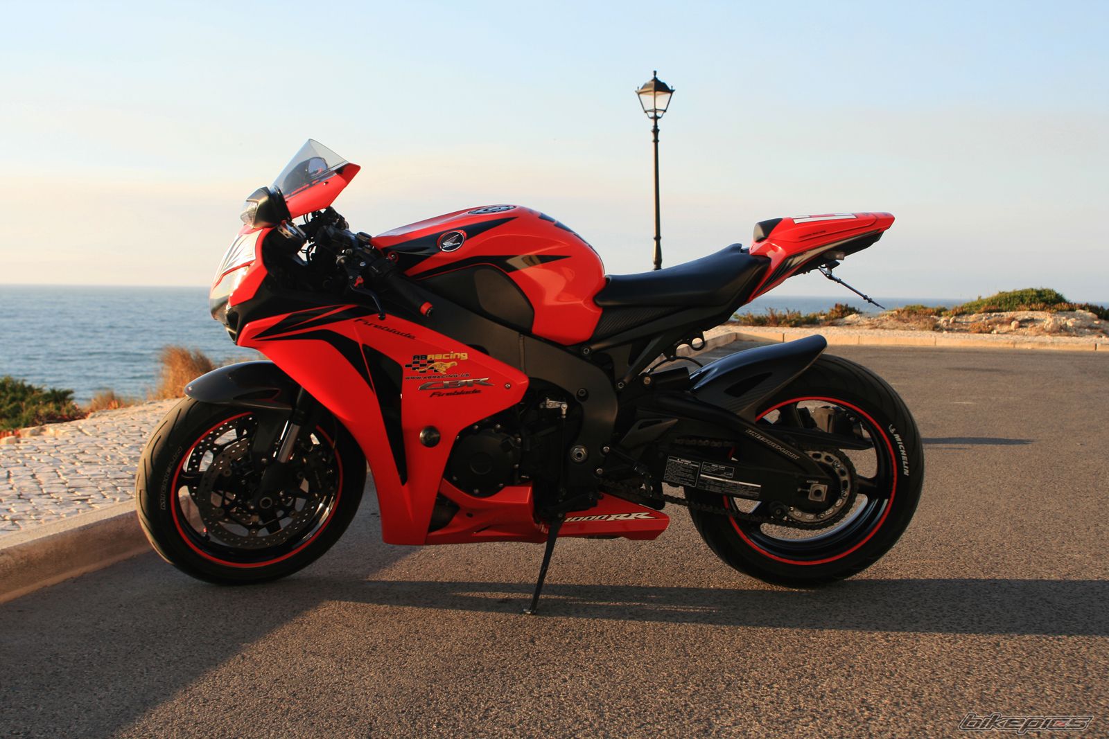 2008 HONDA CBR 1000RR SC59 | Picture 2456714 motorcycle photo