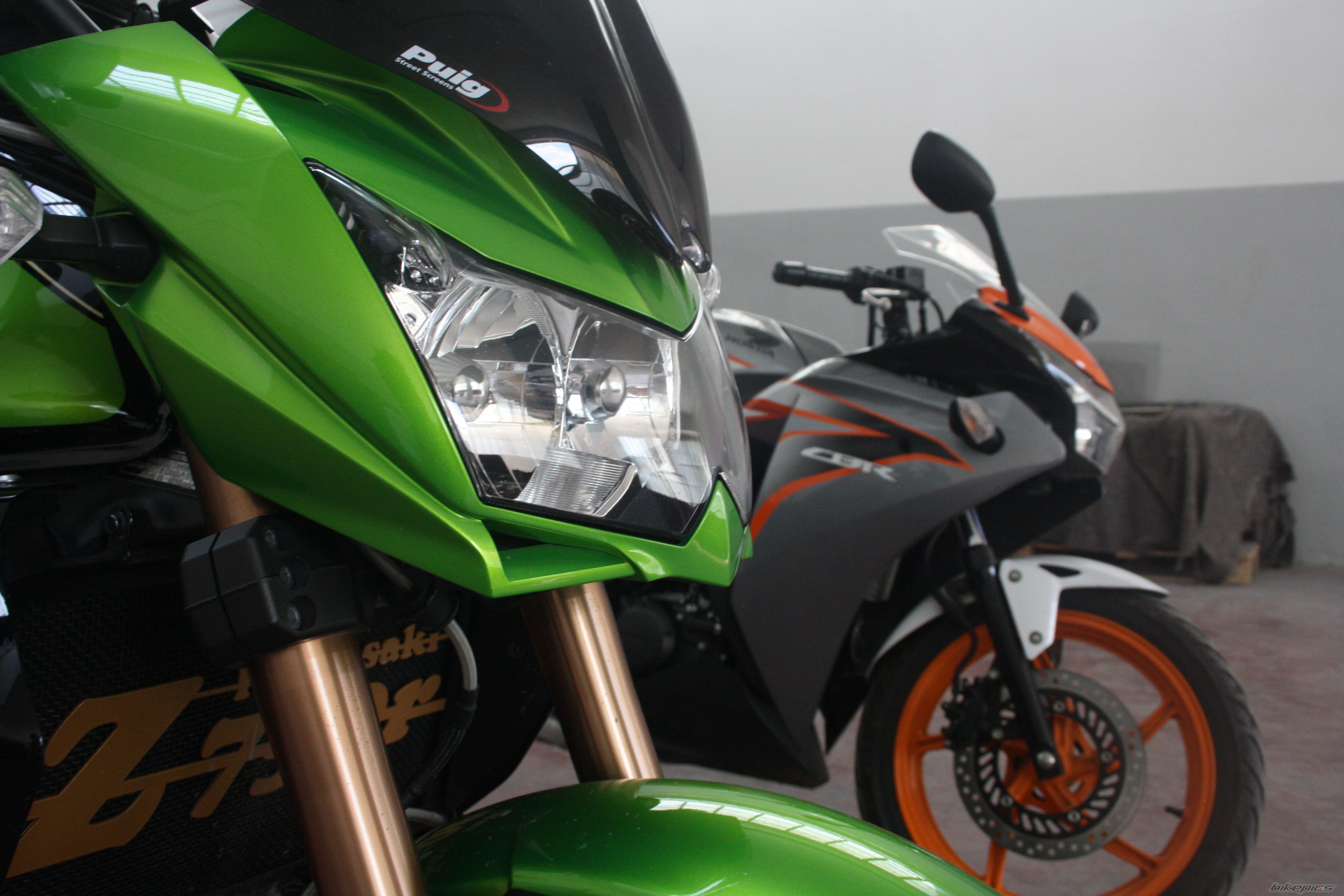 2011 KAWASAKI Z 750 R | Picture 2456845 motorcycle photo