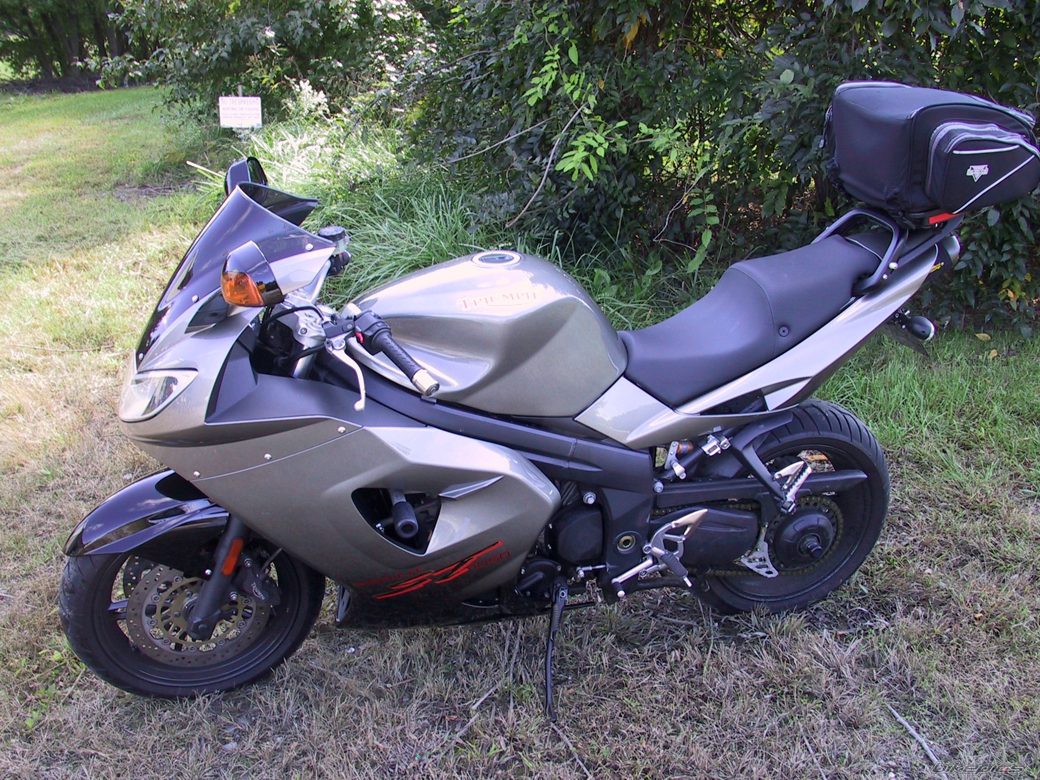 2005 TRIUMPH SPRINT ST | Picture 2457196 motorcycle photo
