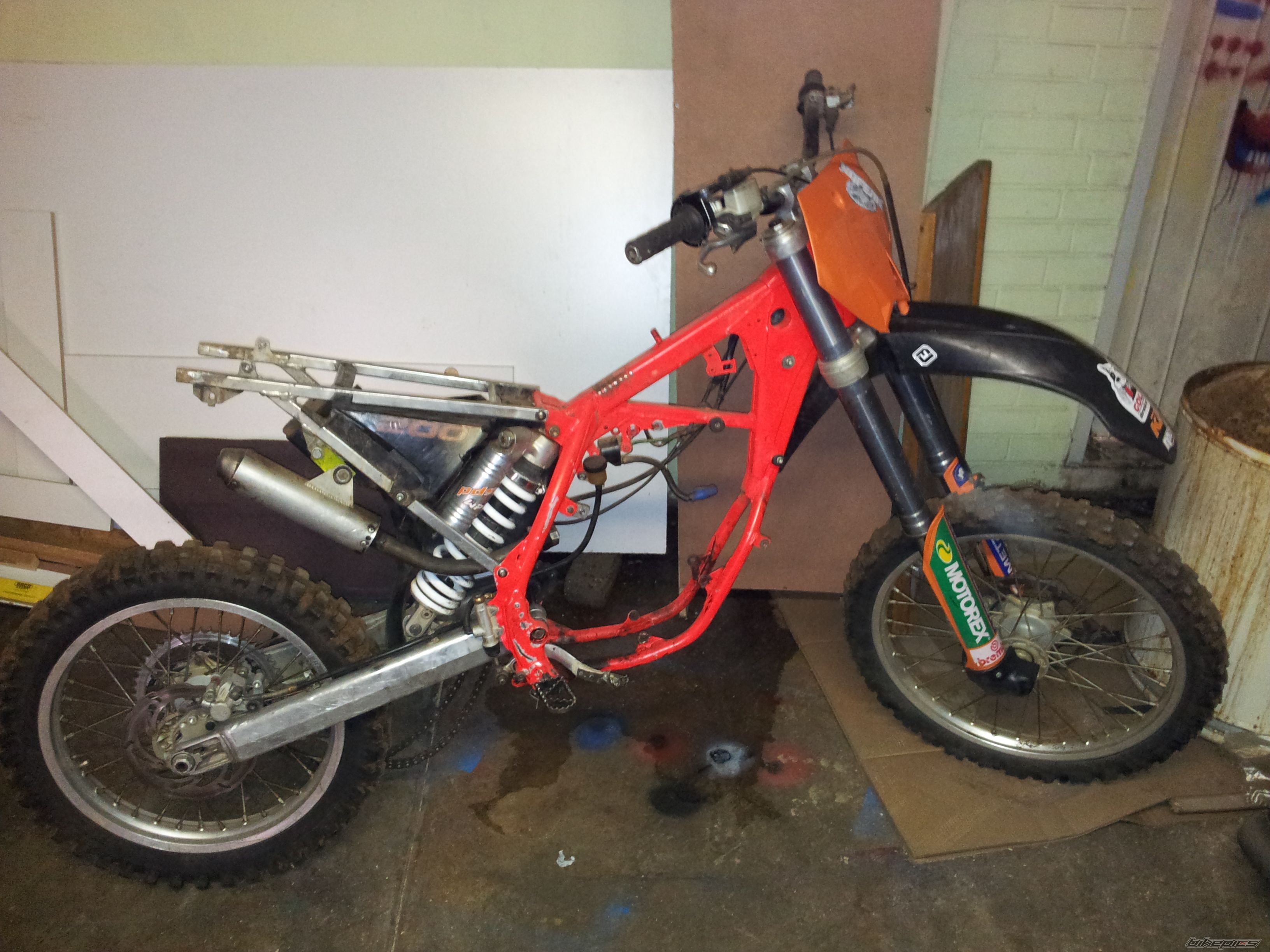 2002 KTM 200 EXC | Picture 2457229 motorcycle photo