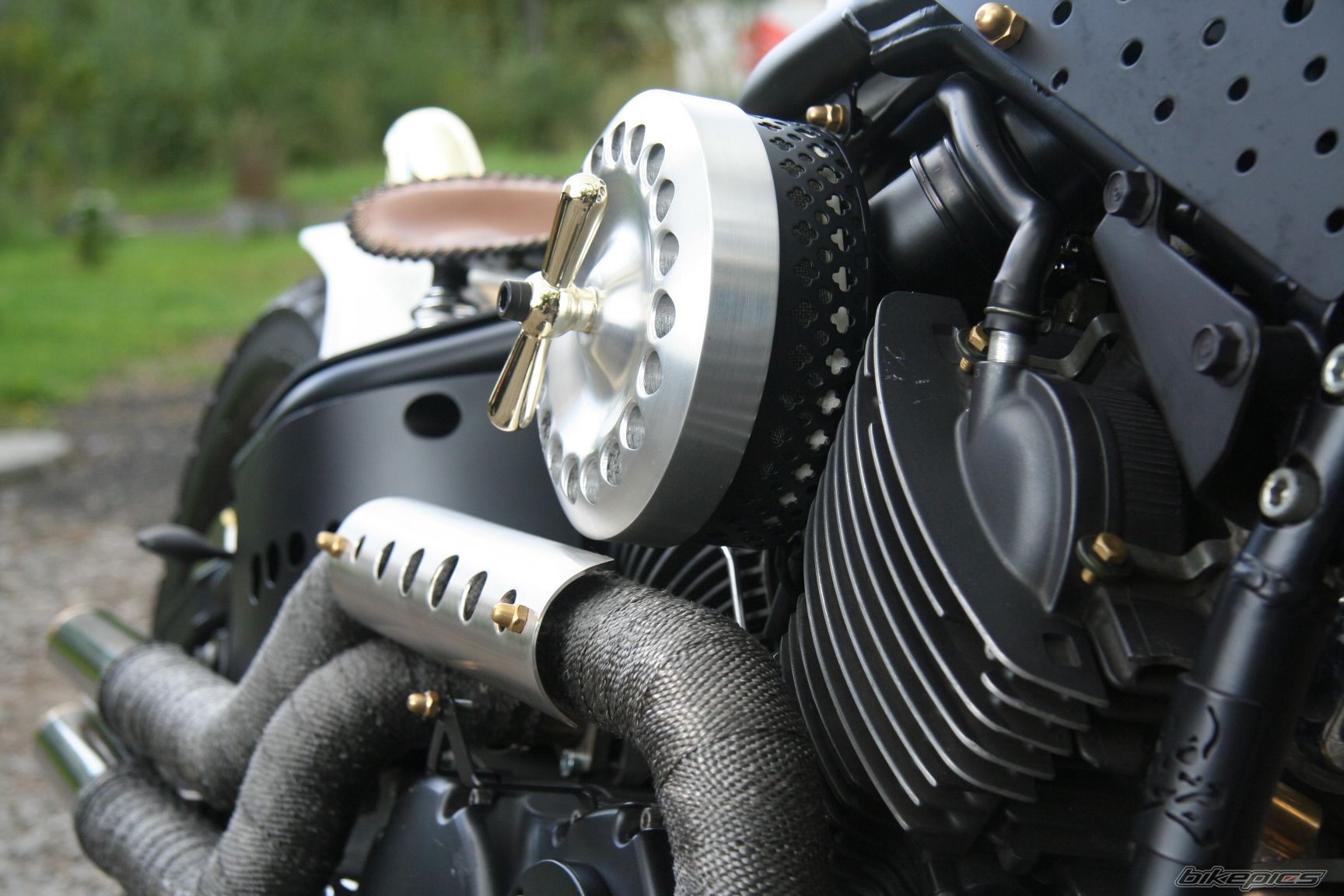 2005 YAMAHA XVS1100A DRAGSTAR CLASSIC | Picture 2458373 motorcycle photo
