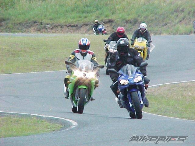 1998 YAMAHA YZF R1 | Picture 246 motorcycle photo