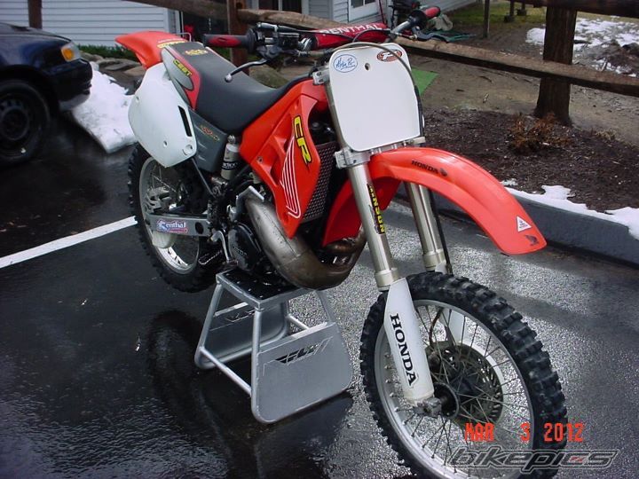 1990 HONDA CR250R | Picture 2461328 motorcycle photo