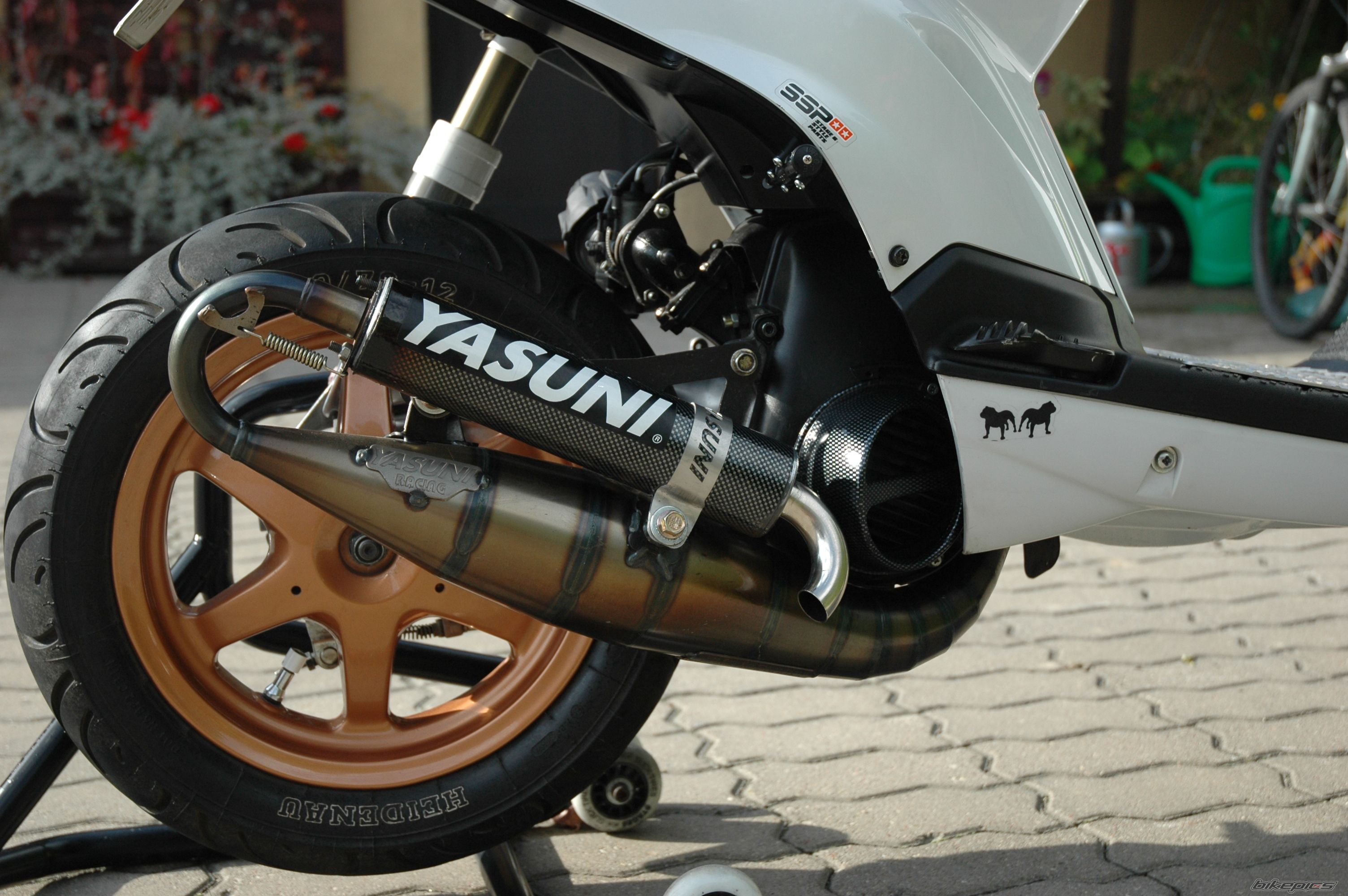 2009 YAMAHA BWS 50 | Picture 2461548 motorcycle photo