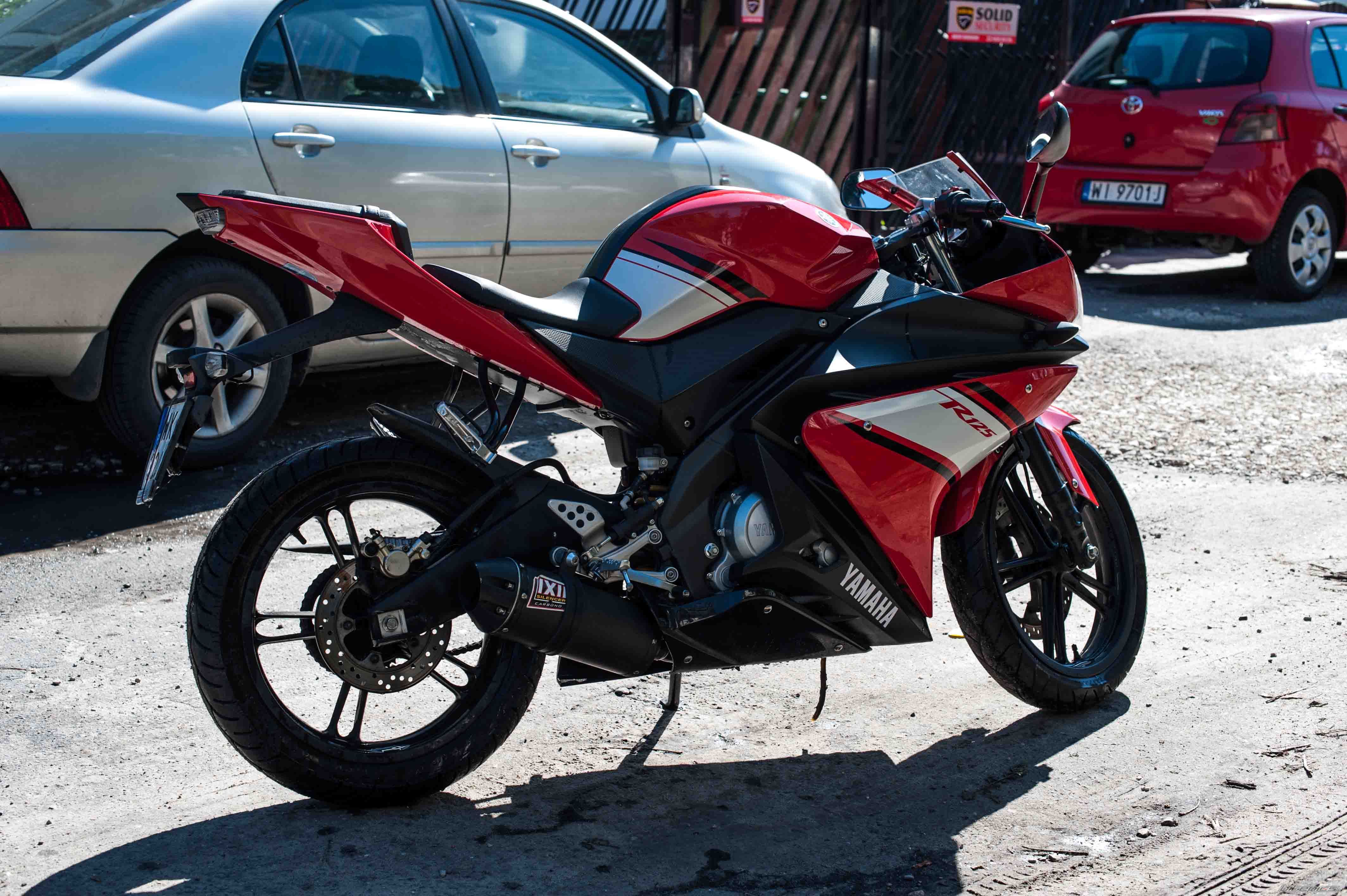 2010 YAMAHA YZF R125 | Picture 2462324 motorcycle photo