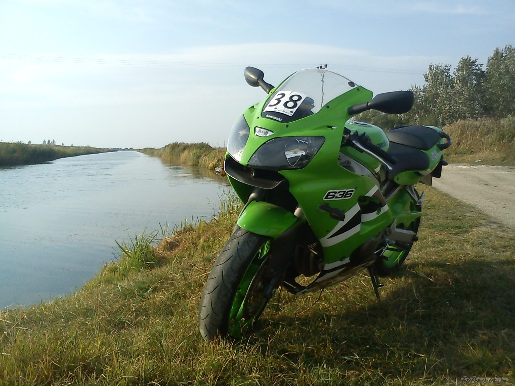 2002 KAWASAKI ZX6R NINJA | Picture 2462728 motorcycle photo