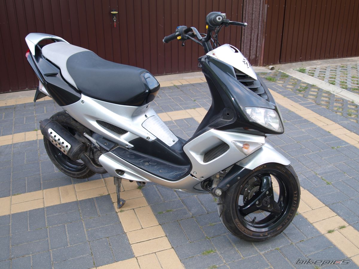 2005 PEUGEOT SPEEDFIGHT2 50 | Picture 2463639 motorcycle photo