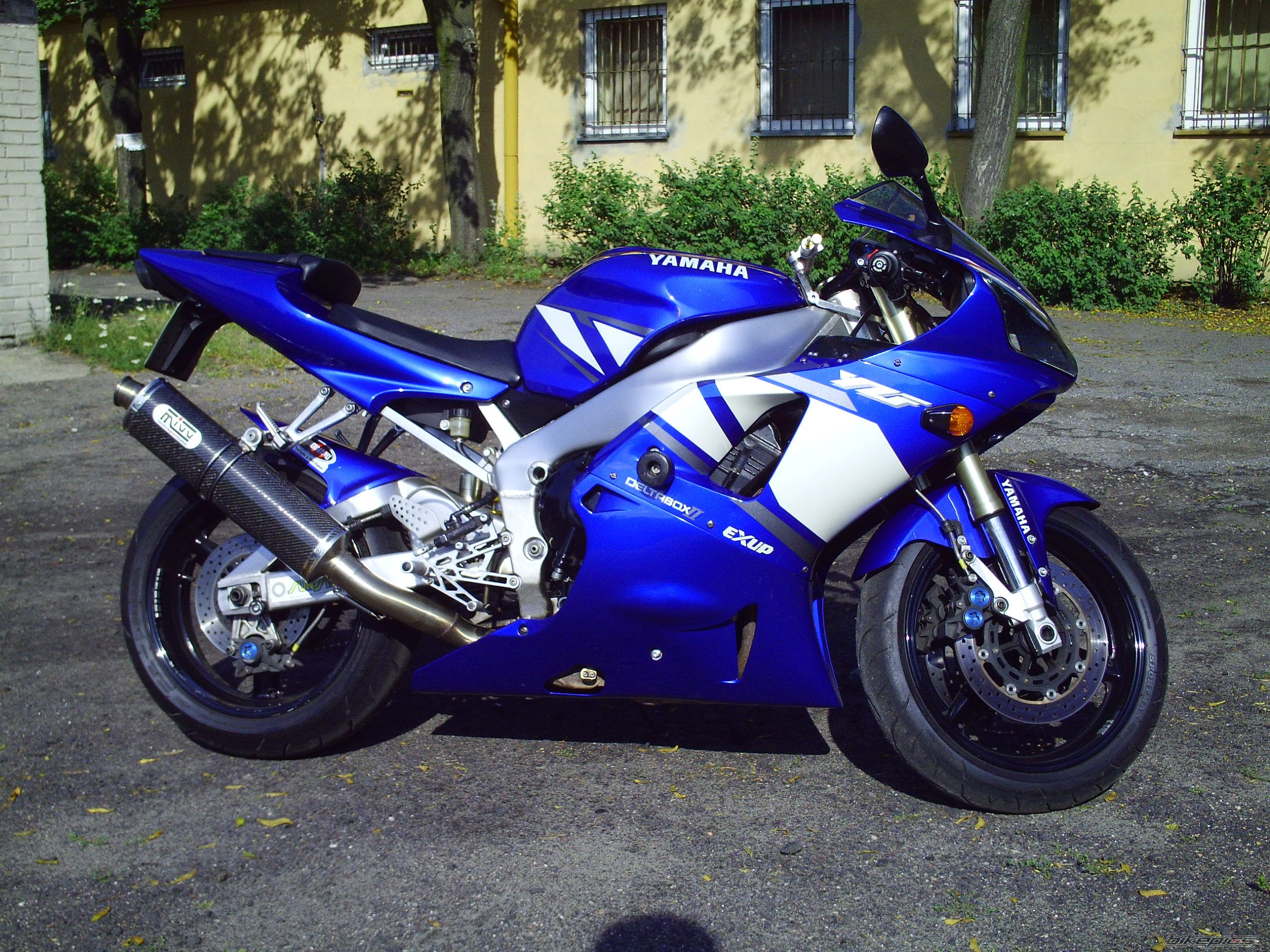 2001 YAMAHA YZF R1 | Picture 2463807 motorcycle photo