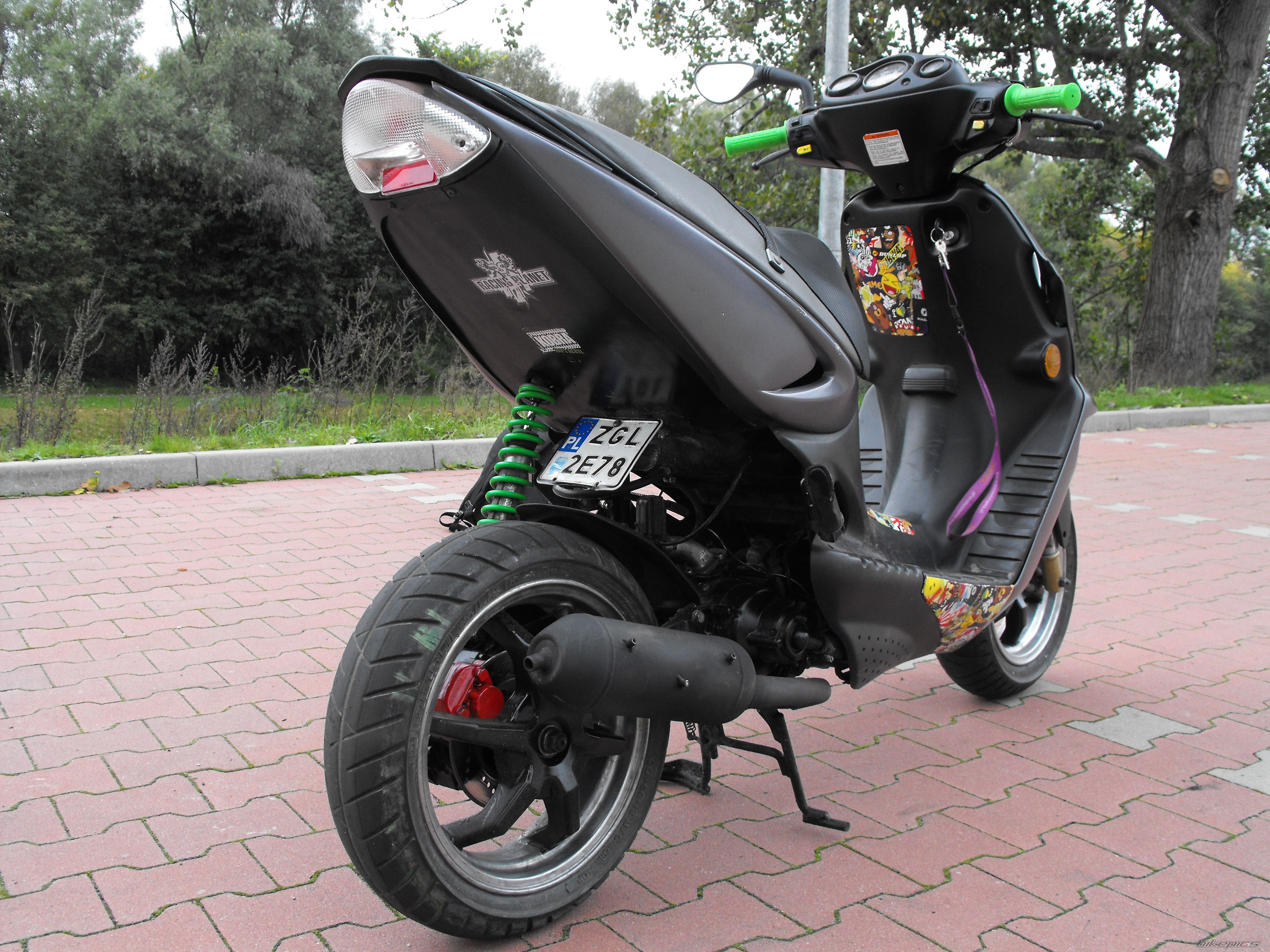 2001 SUZUKI AY 50 | Picture 2465166 motorcycle photo