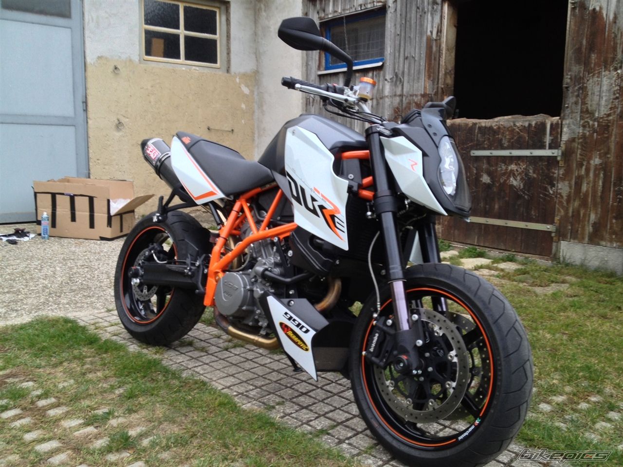 2012 KTM SUPER DUKE R | Picture 2466352 motorcycle photo