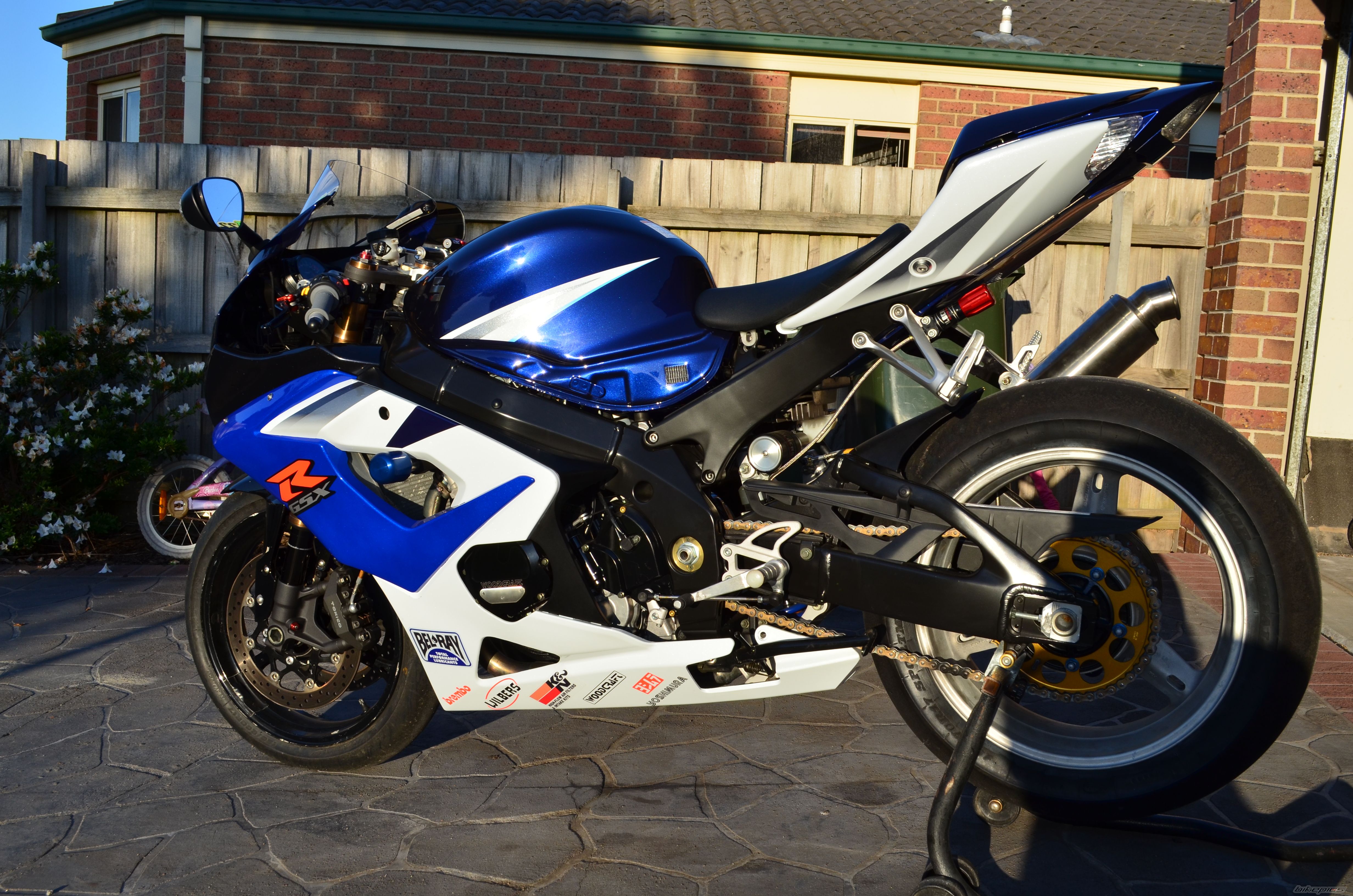 2005 SUZUKI GSX R 1000 | Picture 2467297 motorcycle photo