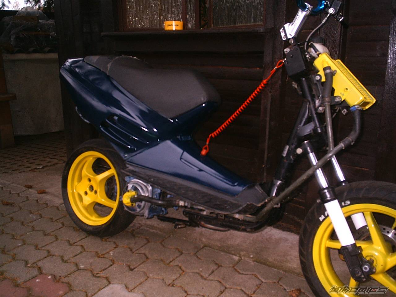 1993 APRILIA SR 50 | Picture 246778 motorcycle photo