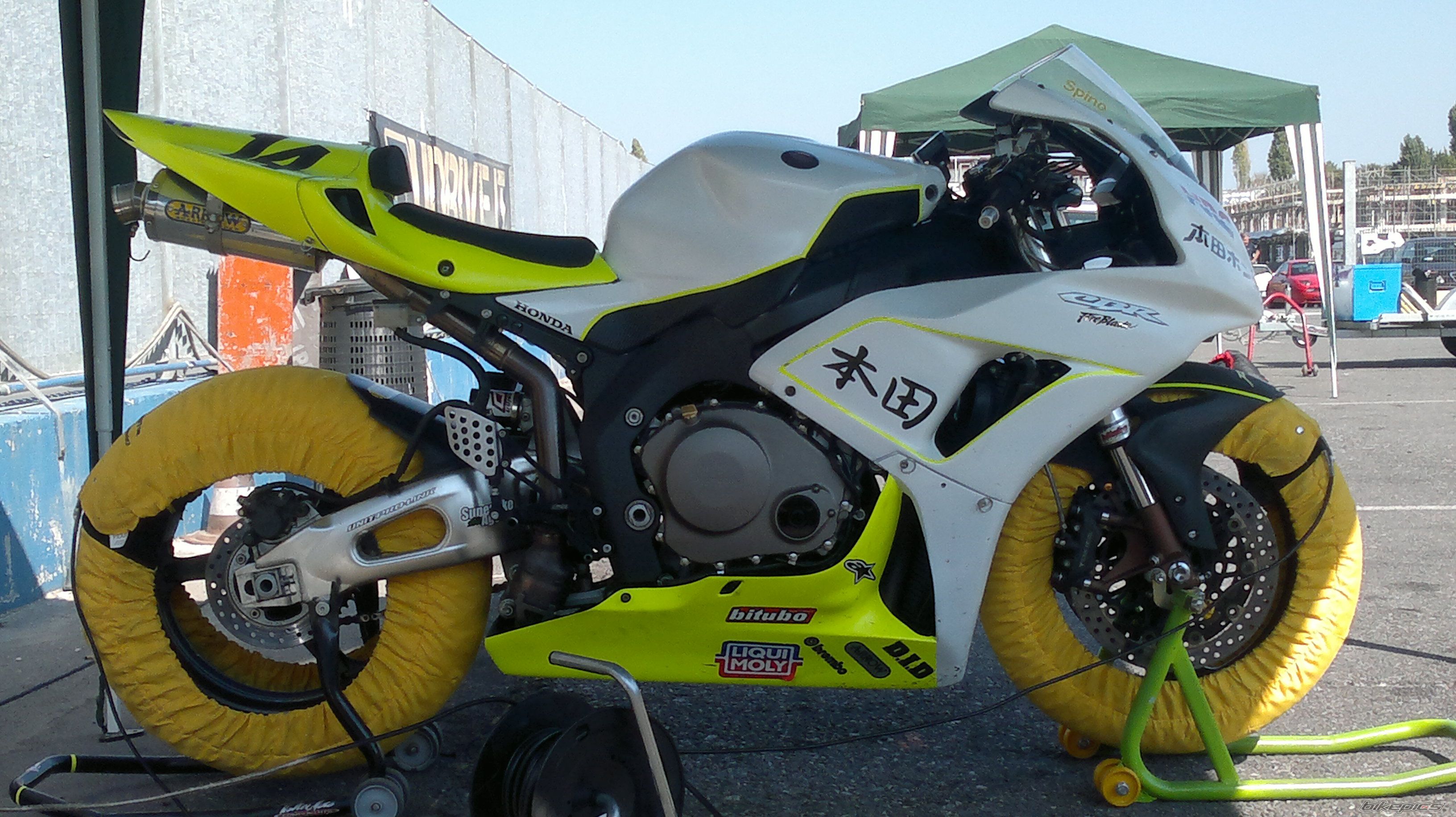 2005 HONDA CBR 1000  RR | Picture 2468487 motorcycle photo