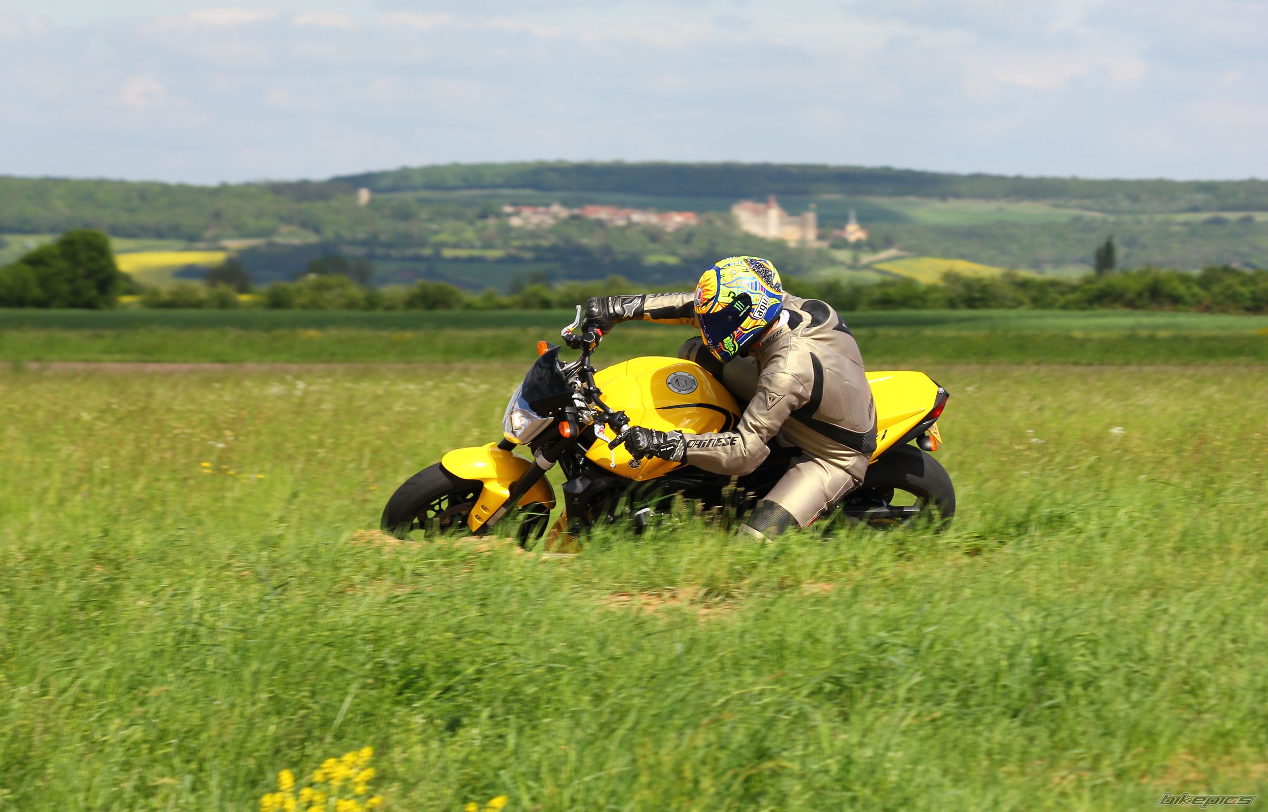 2471440 | Picture 2471440 motorcycle photo