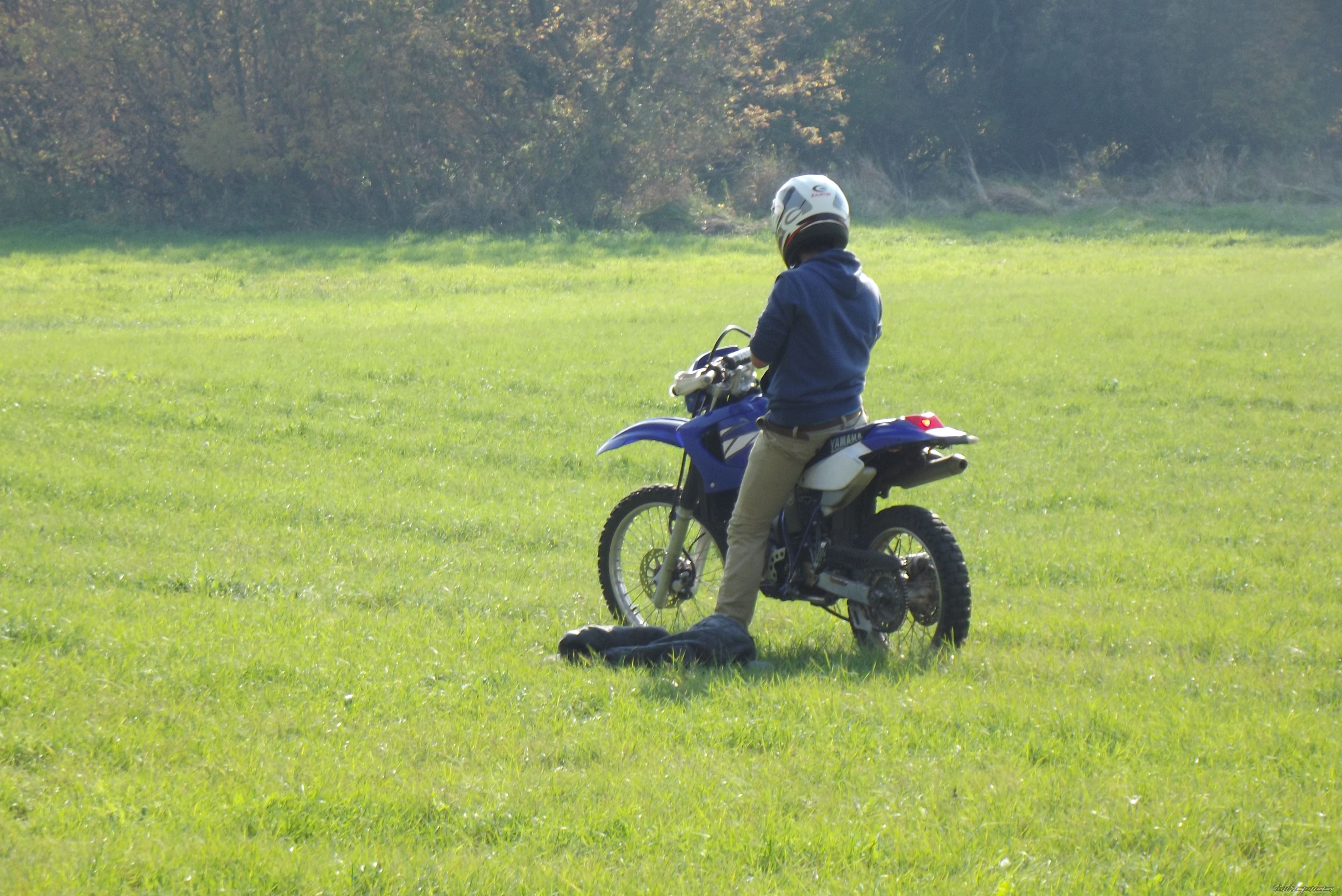 2004 YAMAHA DT125R | Picture 2471464 motorcycle photo