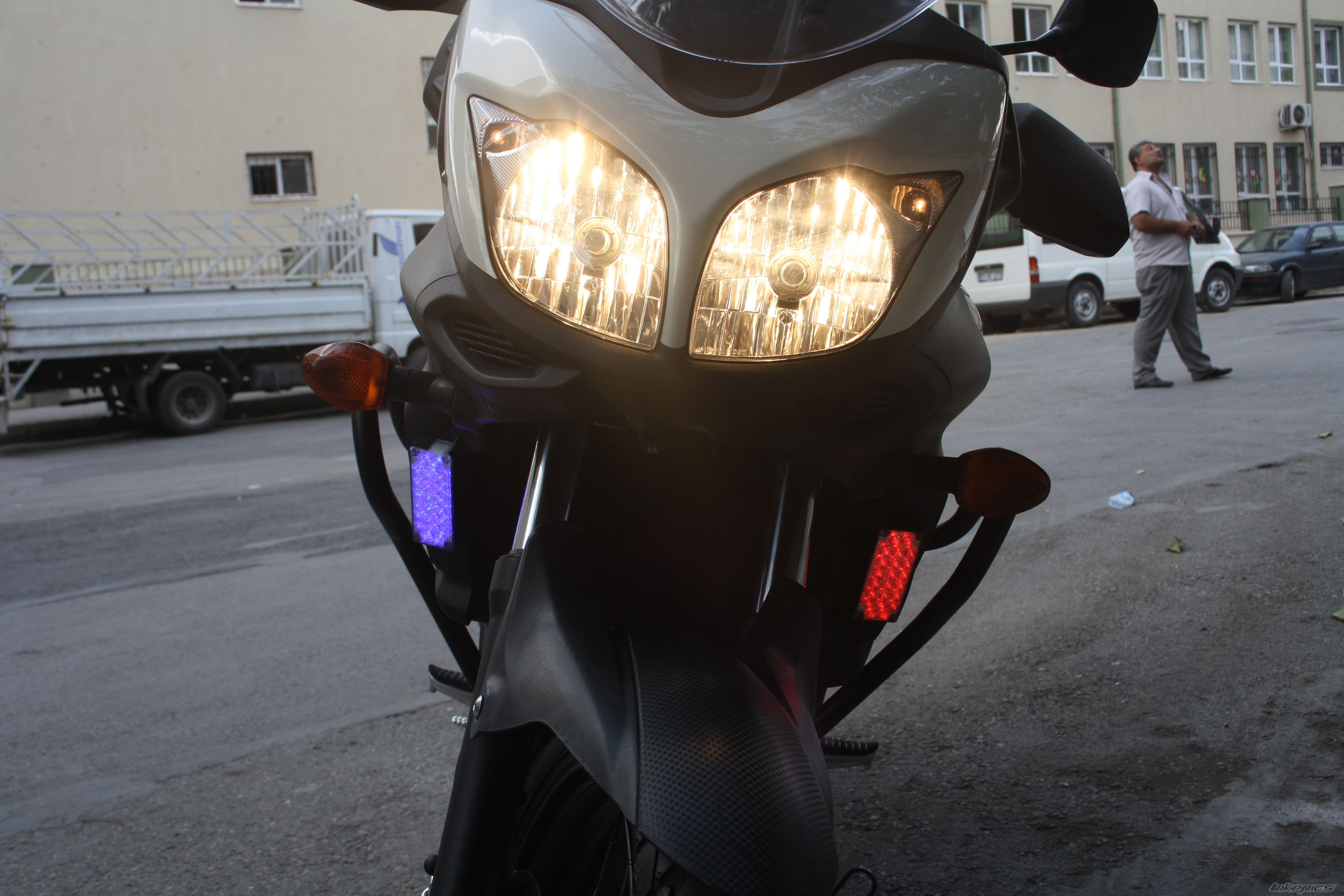 2012 SUZUKI DL 650 | Picture 2471568 motorcycle photo