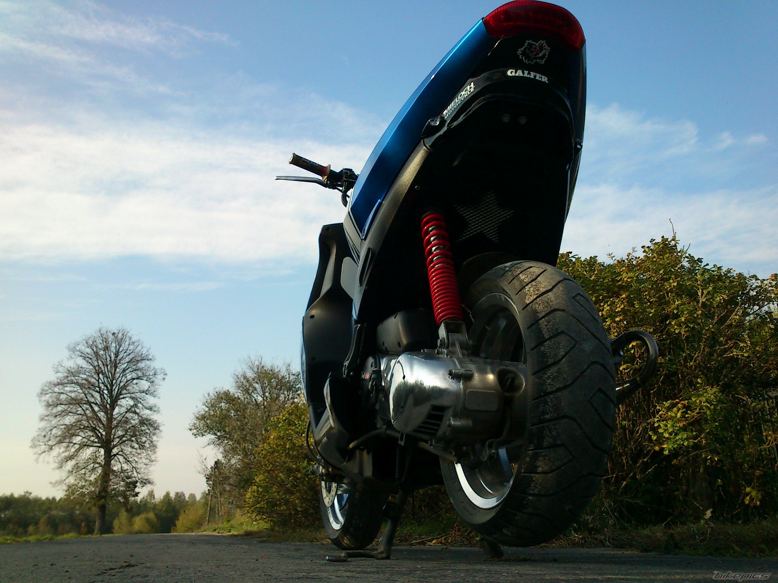 2005 PIAGGIO NRG POWER | Picture 2471904 motorcycle photo
