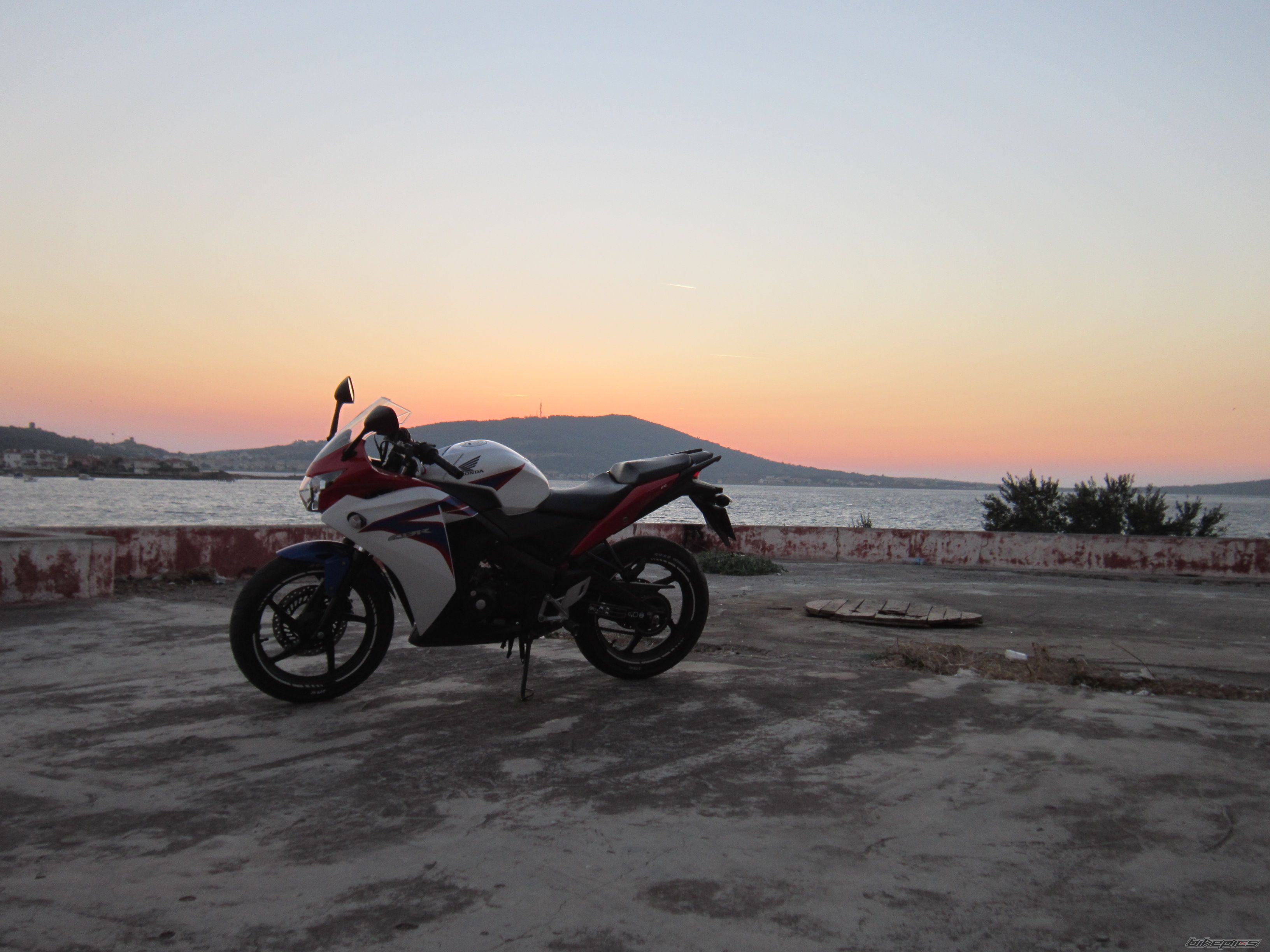2012 HONDA CBR 125 | Picture 2472701 motorcycle photo