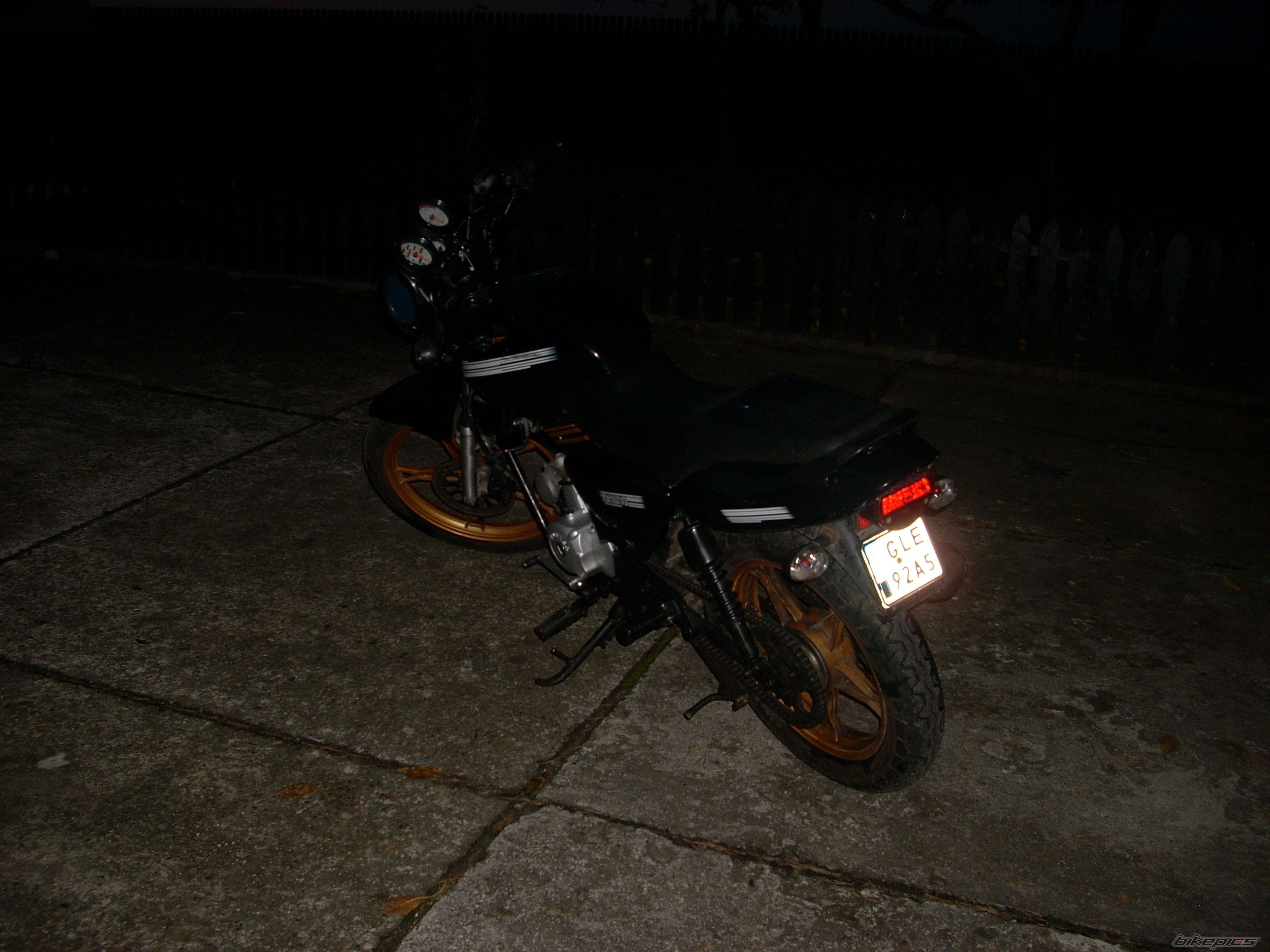 2010 UNITED MOTORS CBR 125 | Picture 2474492 motorcycle photo