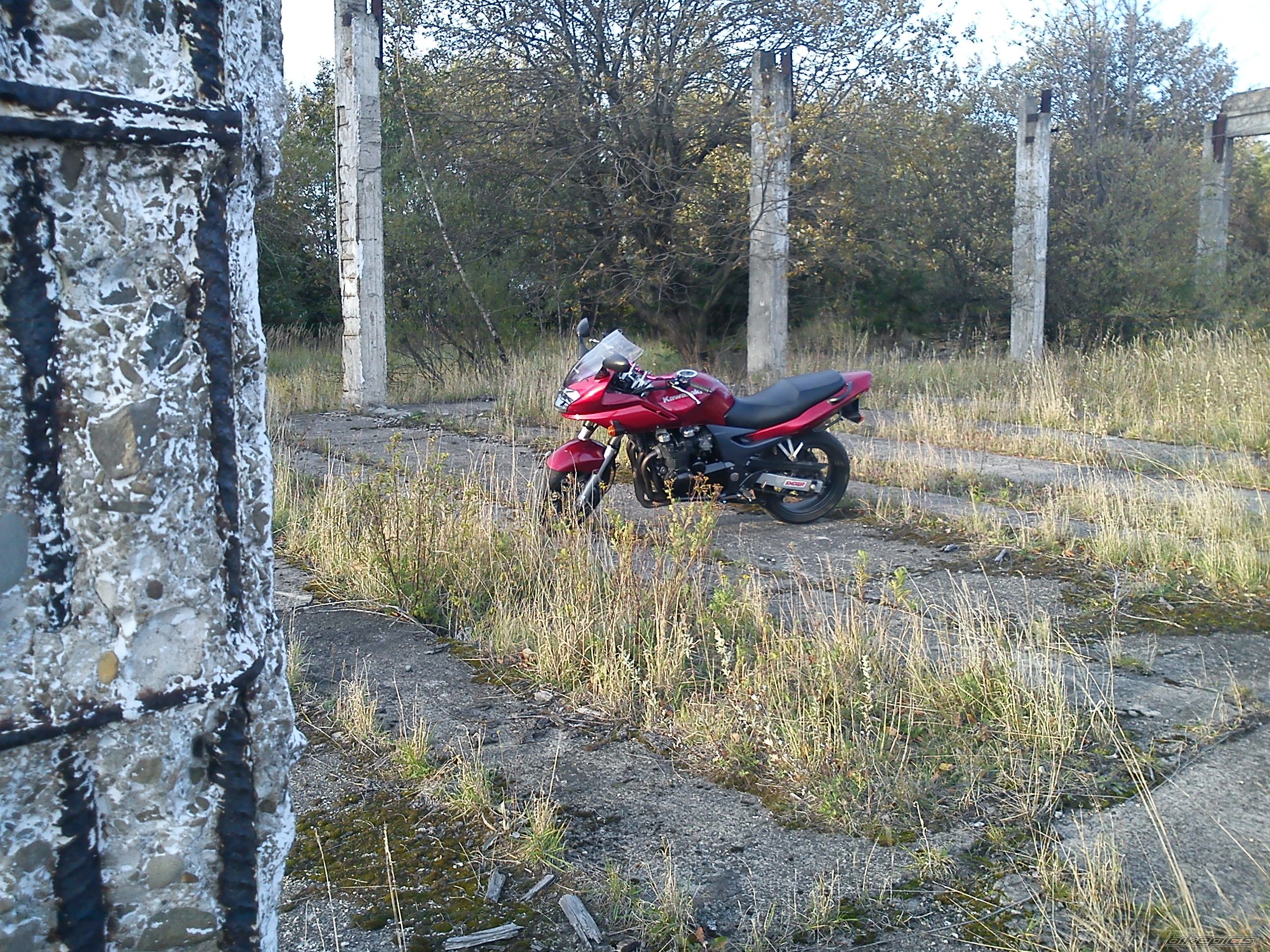 2002 KAWASAKI ZR7S | Picture 2475410 motorcycle photo