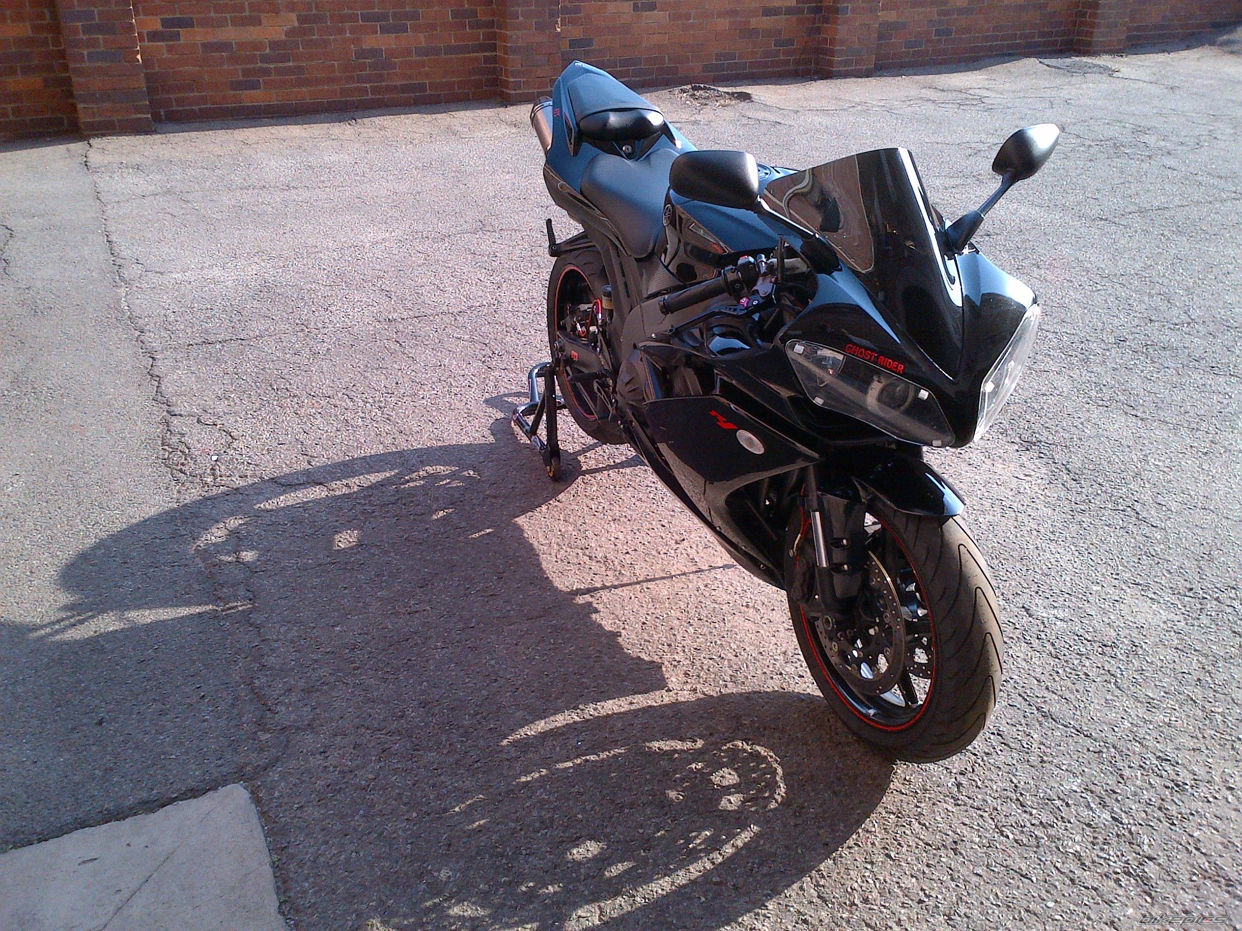 2007 YAMAHA YZF R1 | Picture 2477172 motorcycle photo