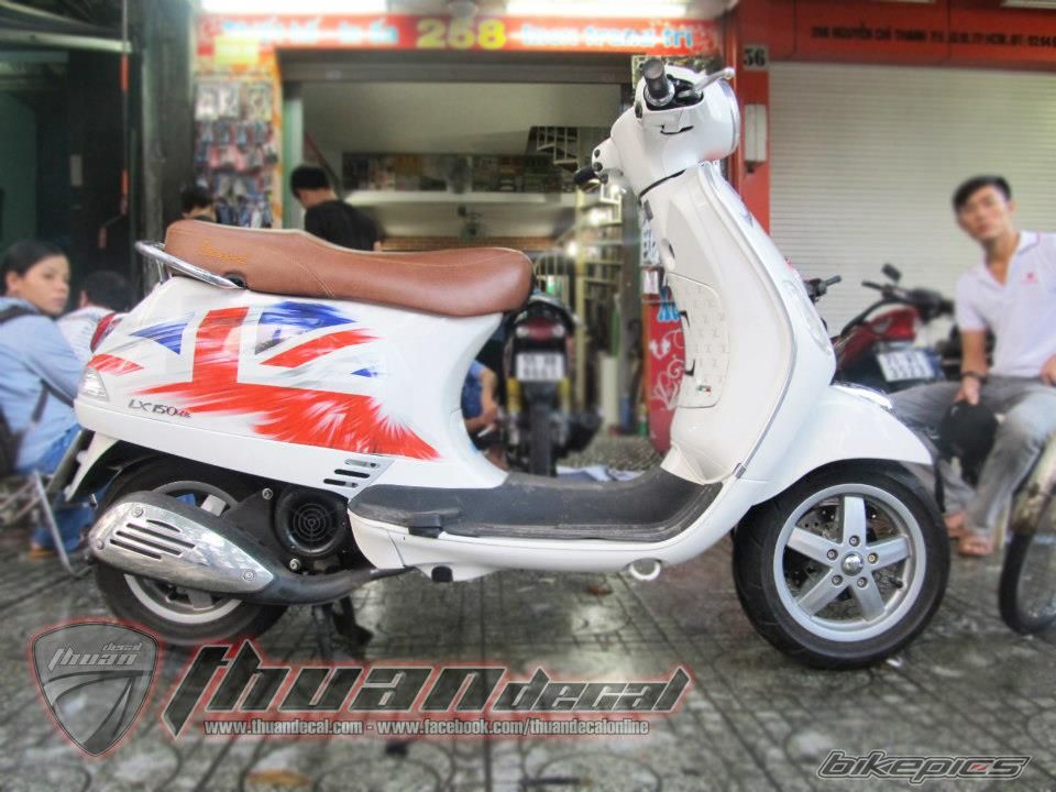 2011 VESPA LX 125 | Picture 2477803 motorcycle photo