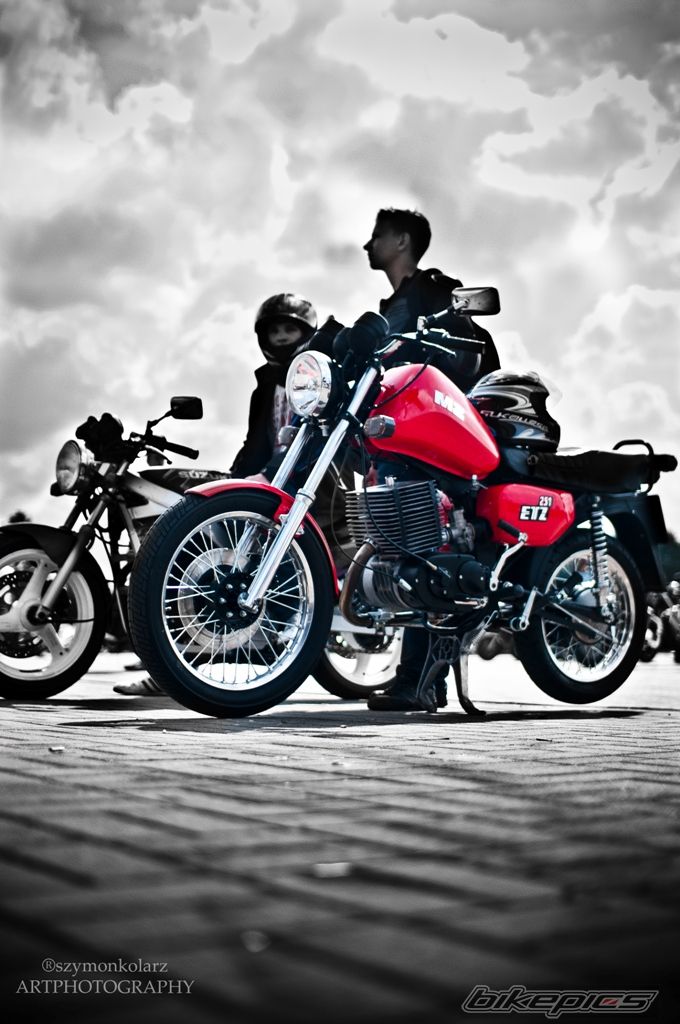    | Picture 2478085 motorcycle photo