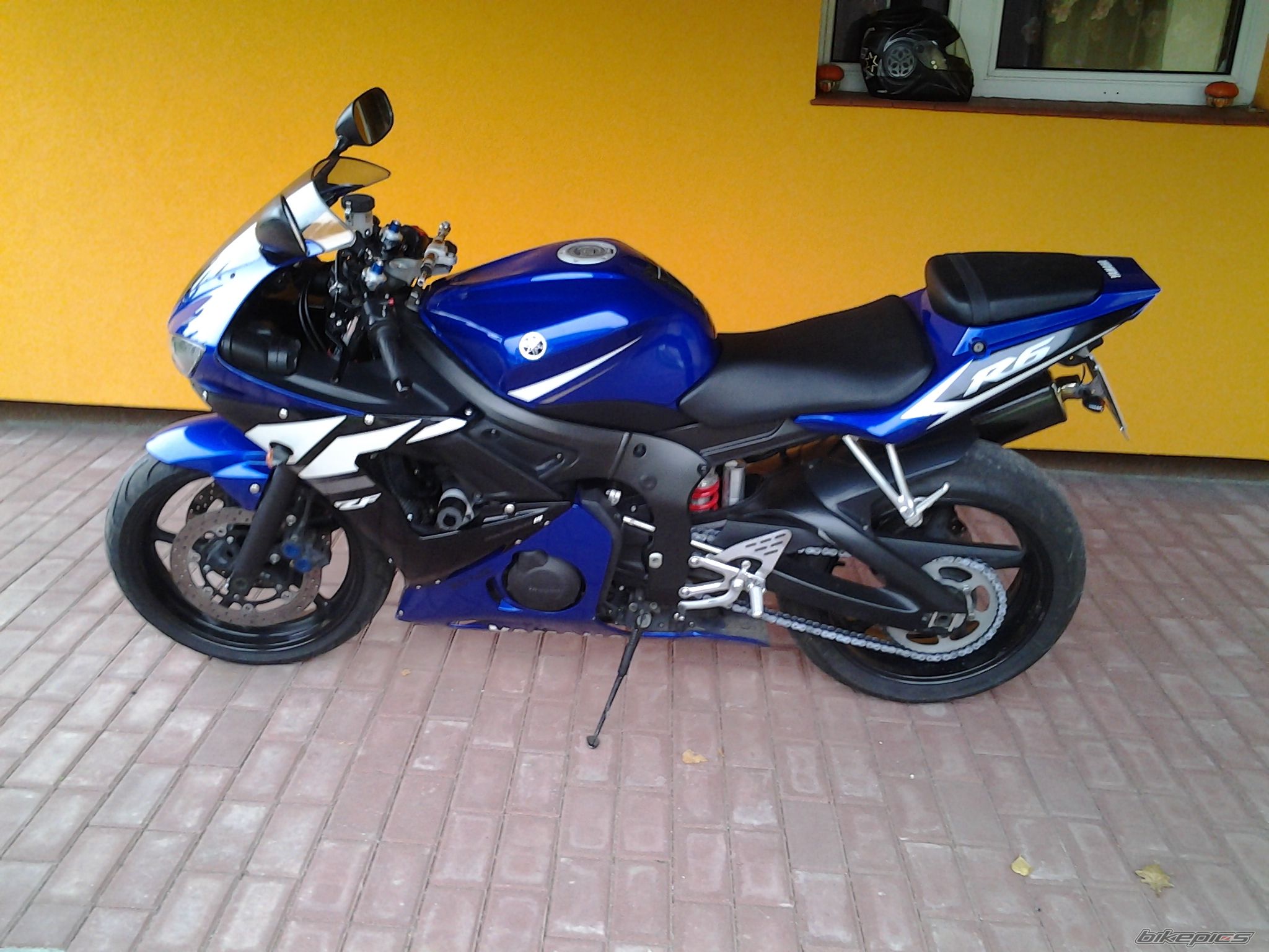 2004 YAMAHA R6 | Picture 2479785 motorcycle photo
