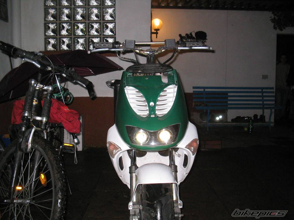 1993 APRILIA SR 50 | Picture 248130 motorcycle photo