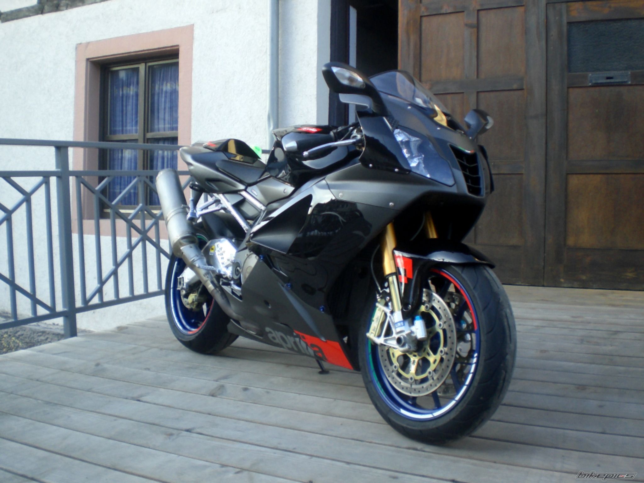 2007 APRILIA RSV 1000R MILLE | Picture 2481742 motorcycle photo
