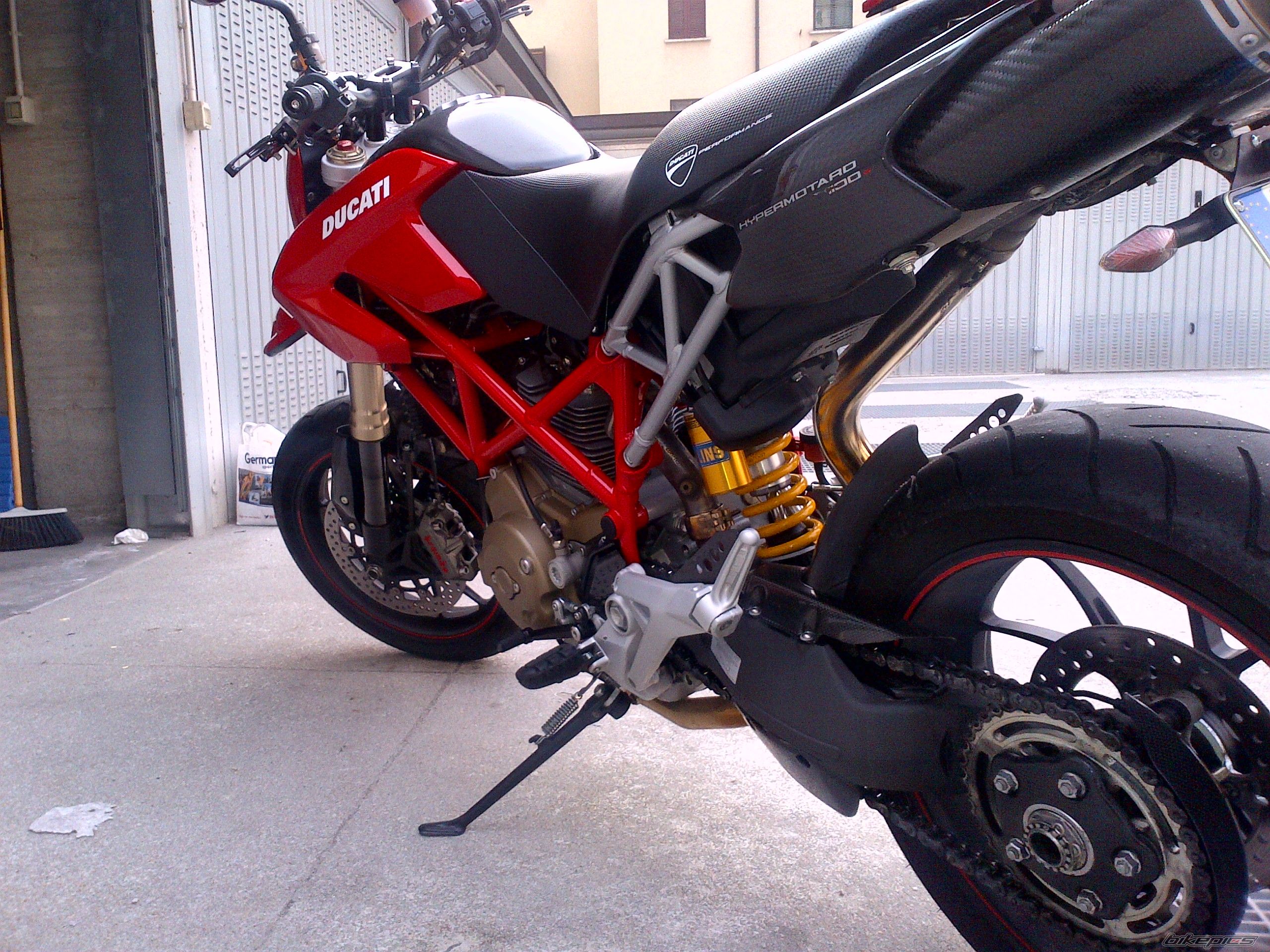 2008 DUCATI HYPERMOTARD 1100 S | Picture 2482495 motorcycle photo