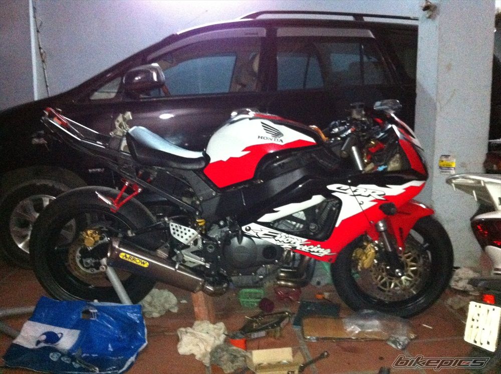 2001 HONDA CBR 929RR FIREBLADE | Picture 2483219 motorcycle photo