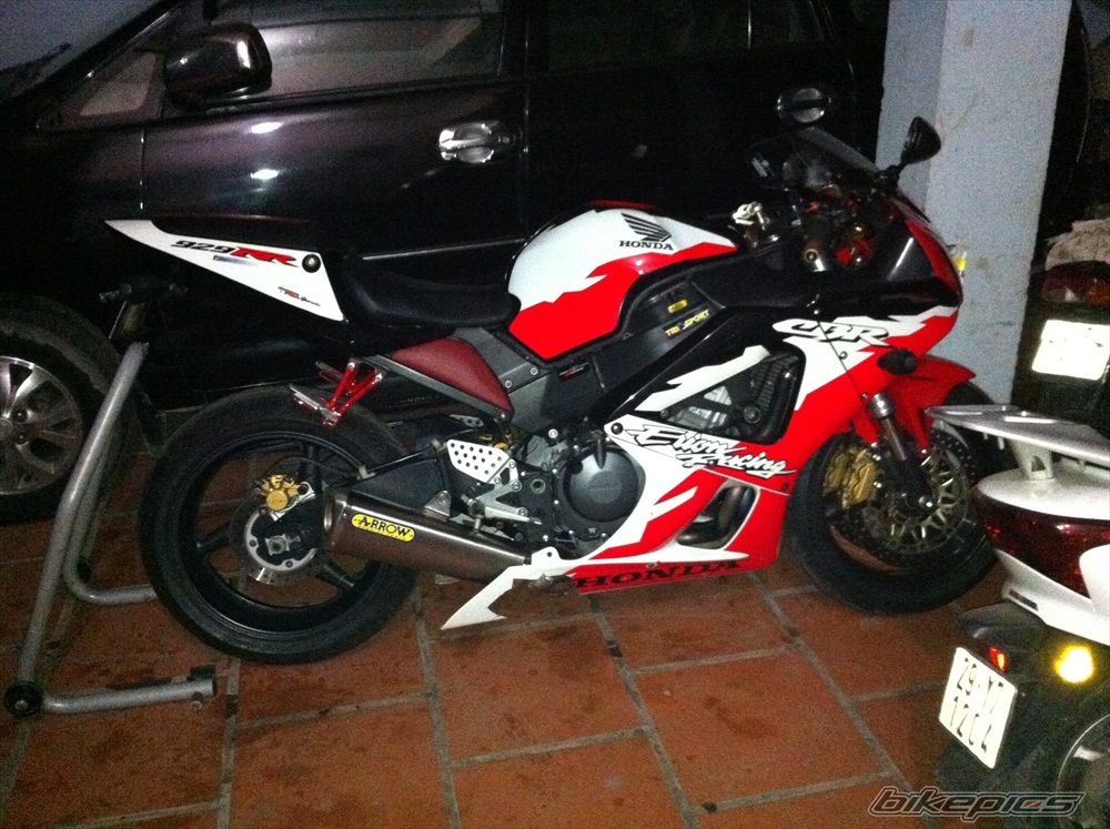 2001 HONDA CBR 929RR FIREBLADE | Picture 2483220 motorcycle photo
