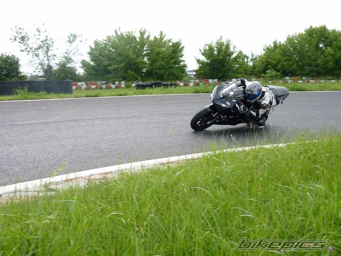 2000 YAMAHA YZF R1 | Picture 2487394 motorcycle photo