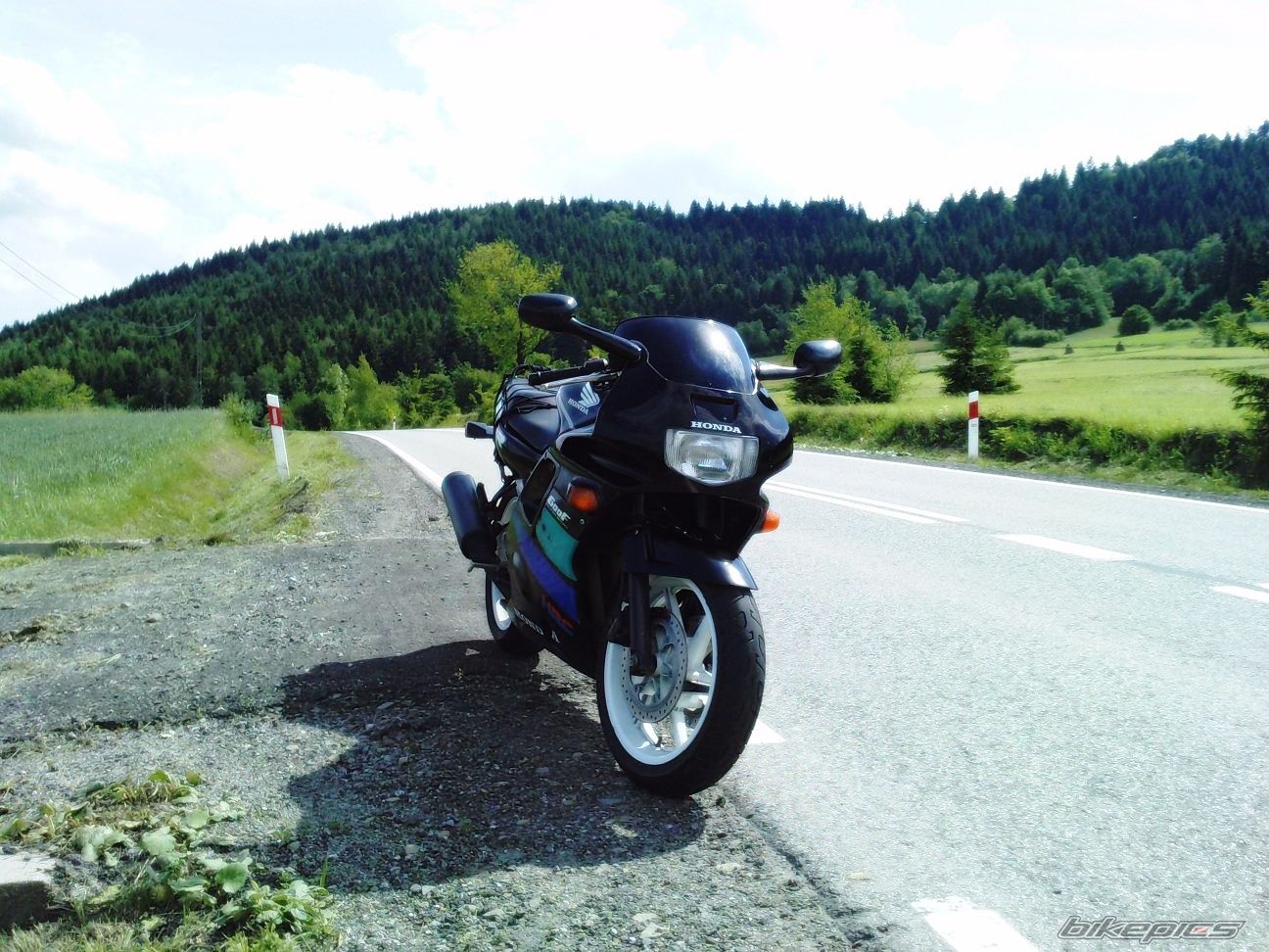 1991 HONDA CBR 600 | Picture 2487425 motorcycle photo