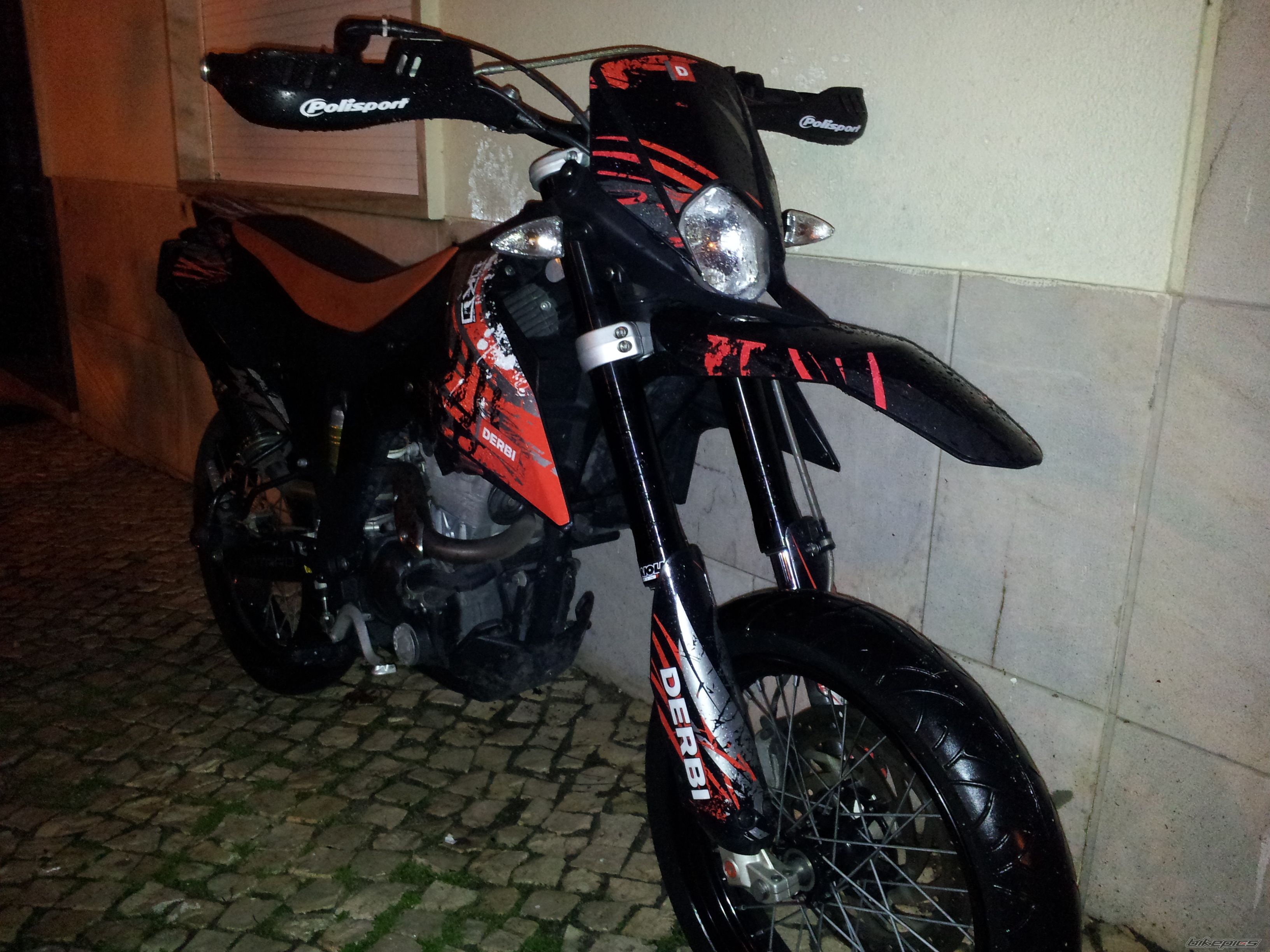 2011 DERBI SENDA DRD 125 | Picture 2488374 motorcycle photo