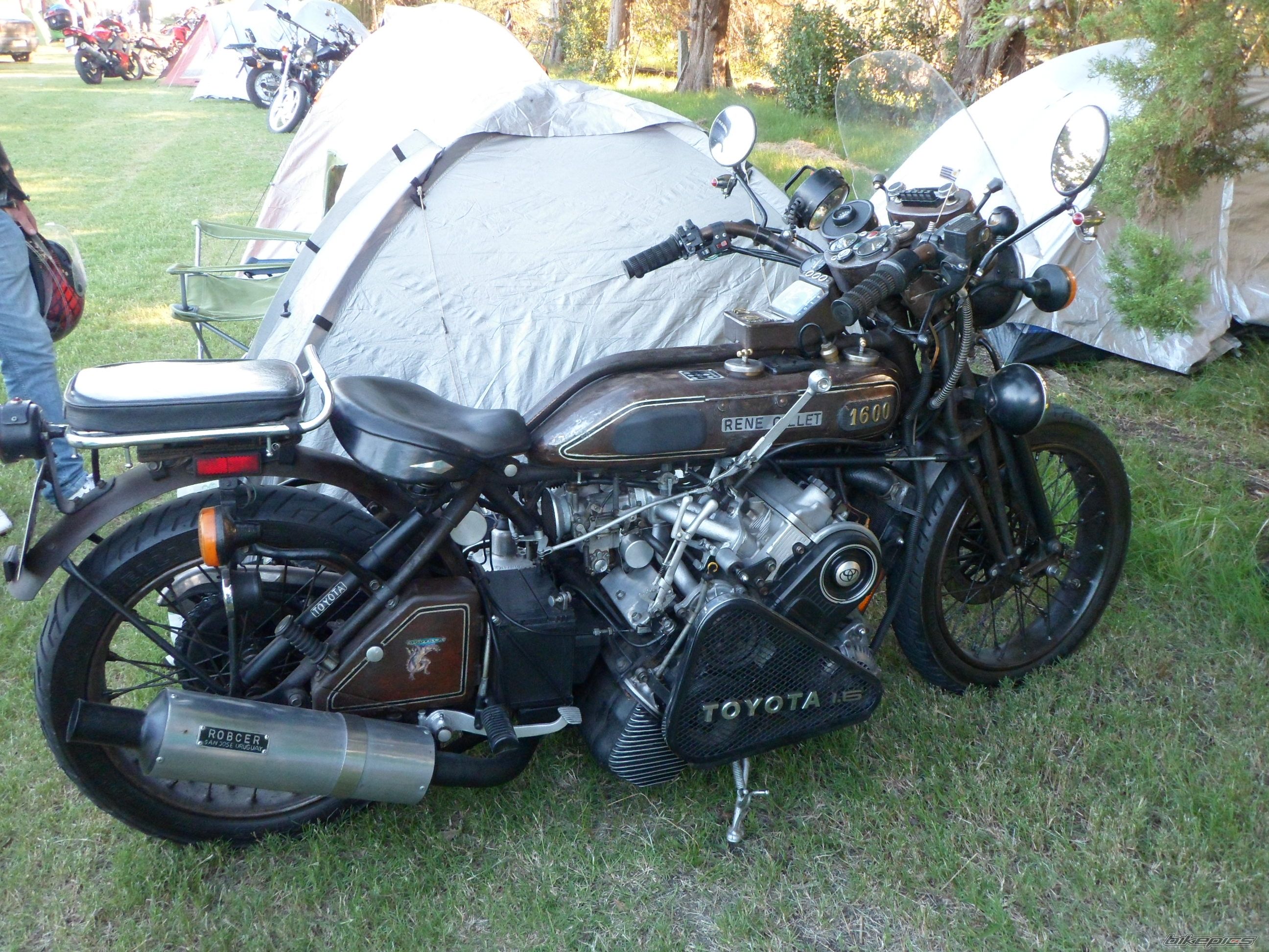    | Picture 2491383 motorcycle photo